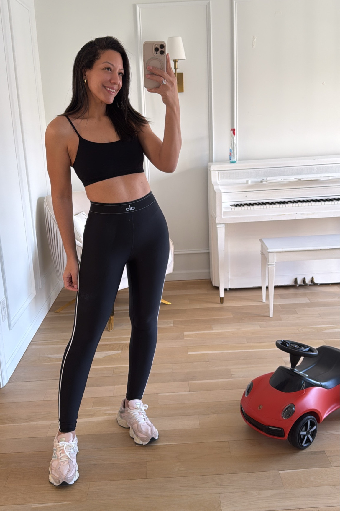 Alo matching set and lounge wear for yoga #aloyoga