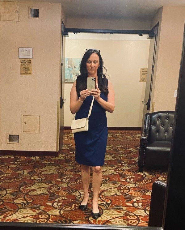 I wore this stunning blue pencil dress to our formal work dinner last night and felt like a million bucks! 💙 It’s just the right amount of chic and comfort for a perfect evening out with co-workers. 

And the price is so right! No one would ever believe I bought it off Amazon! 
.
.

Work outfits, date night outfits, wedding guest dress summer, business casual workwear, Amazon fashion, Grace Karin

#LTKWorkwear #LTKOver40 #LTKdayinmylife