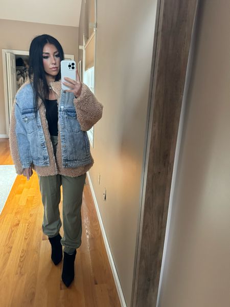 Sherpa Jean jacket
OOTD


#LTKstyletip #LTKSeasonal #LTKfindsunder100