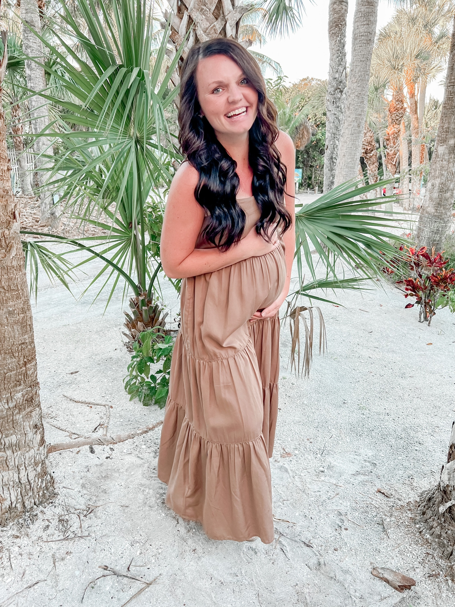 @amazon dress perfect for vacation while pregnant! #maternity #pregnancy 

#LTKstyletip #LTKfit #LTKbump