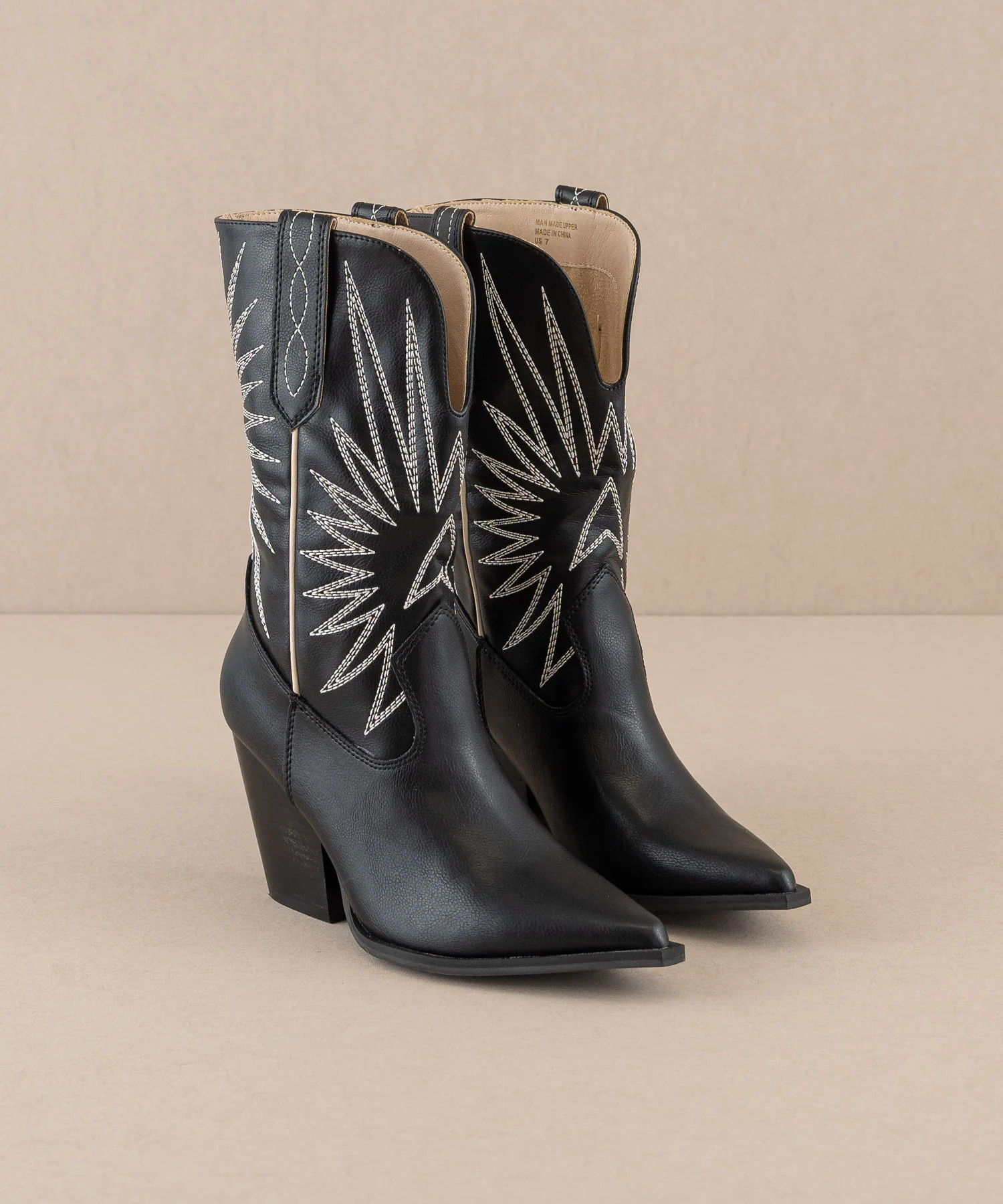 The Emersyn - Black Starburst Embroidery Boots | Oasis Society