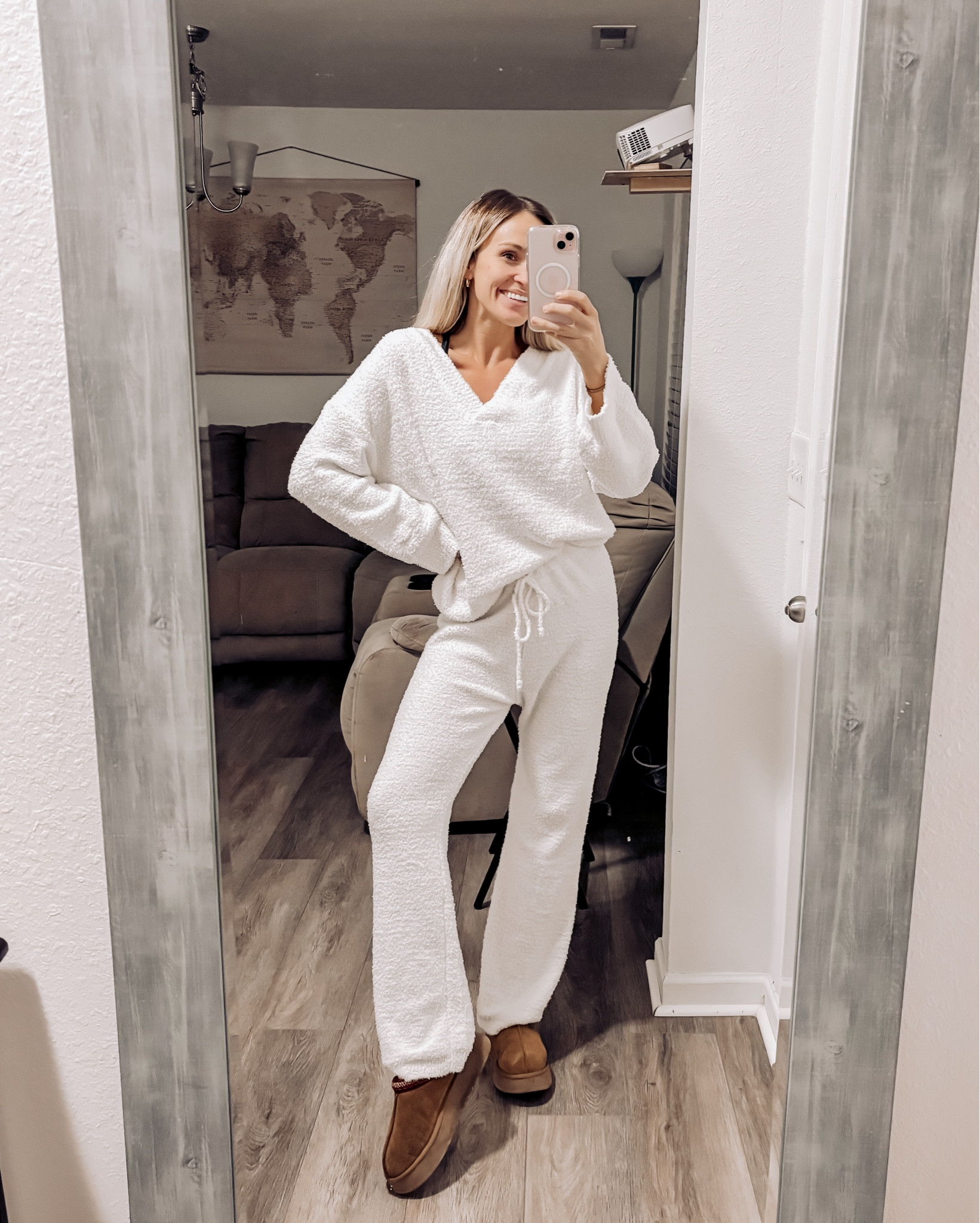 This fuzzy fleece two piece set is too cute and cozy to resist😍 I’m obsessed! It’s so soft, and fits exactly how I want it. The pants are high waisted and perfect length for my height. I’m 5’6” & wearing a small! I’d say this is a more oversized fit in all the right ways! Even my husband said “ow ow you are CUTE”😅 So comfortable & on sale for $35.99🫶✨

#LTKSaleAlert #LTKFindsUnder50 #LTKHoliday