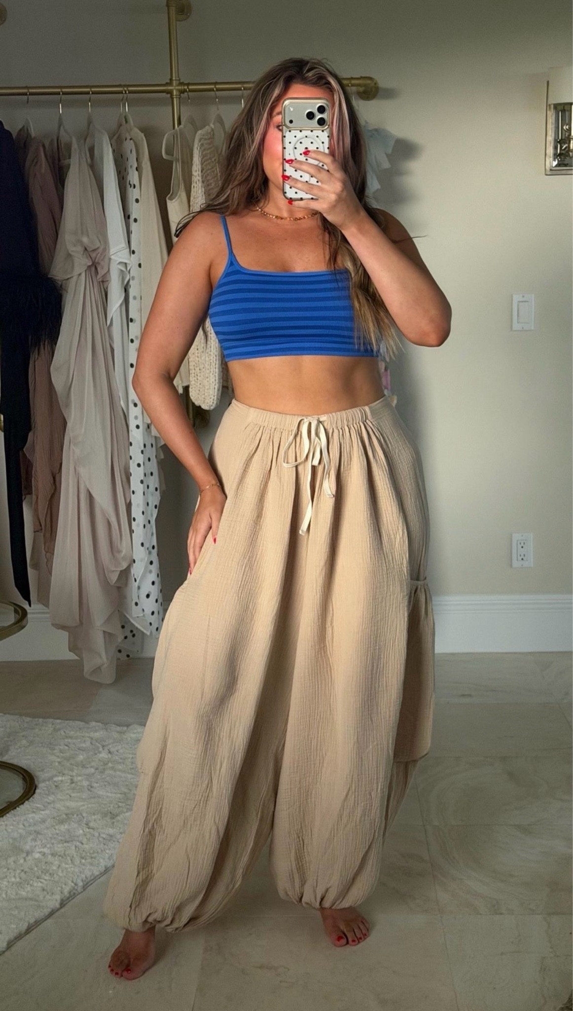The cutest casual every day outfit! I love these pants. They are so comfortable and chic! I’m wearing a medium in both.

#LTKgrwm #LTKootd #LTKMidsize

#LTKdayinmylife #LTKselfcare #LTKTravel