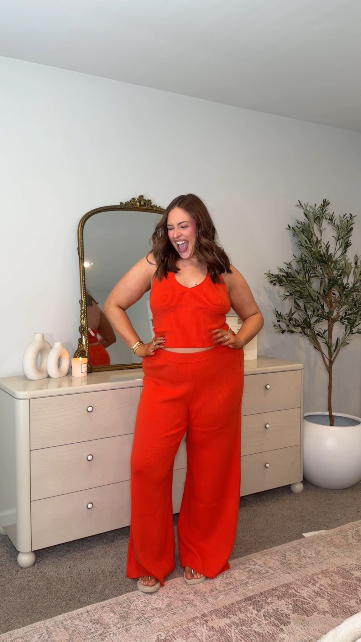 Wearing an xl top & xxl bottom need to size down in the bottoms 