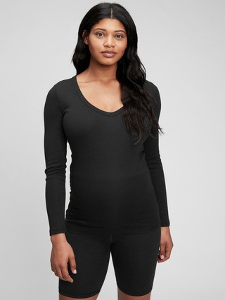 Maternity Modern V-Neck T-Shirt | Gap (US)