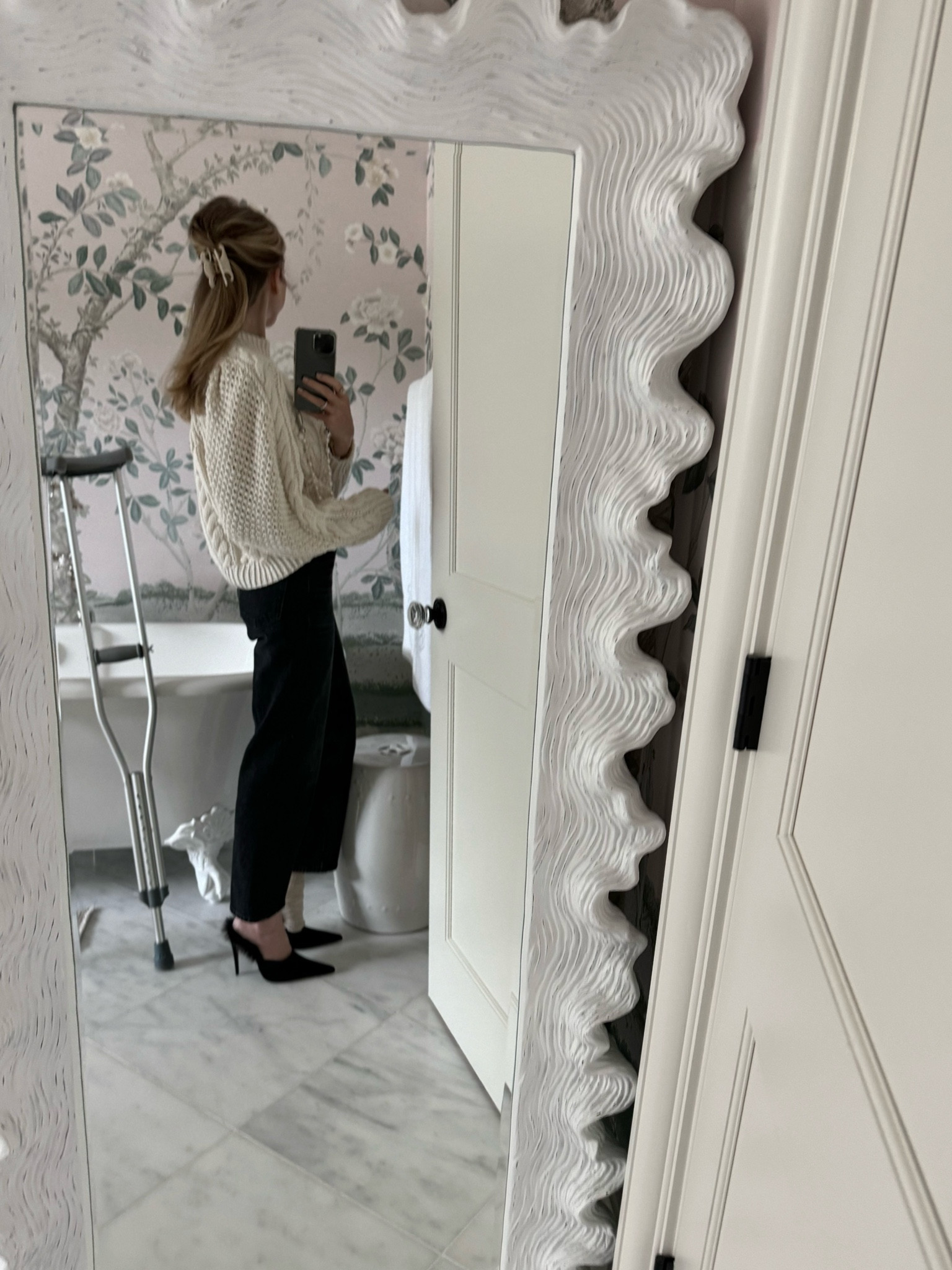 Magda Butrym Mules, SLVRLAKE jeans, and a Doen sweater- no complaints here except for my little wrapped ankle! Happy shopping🤍