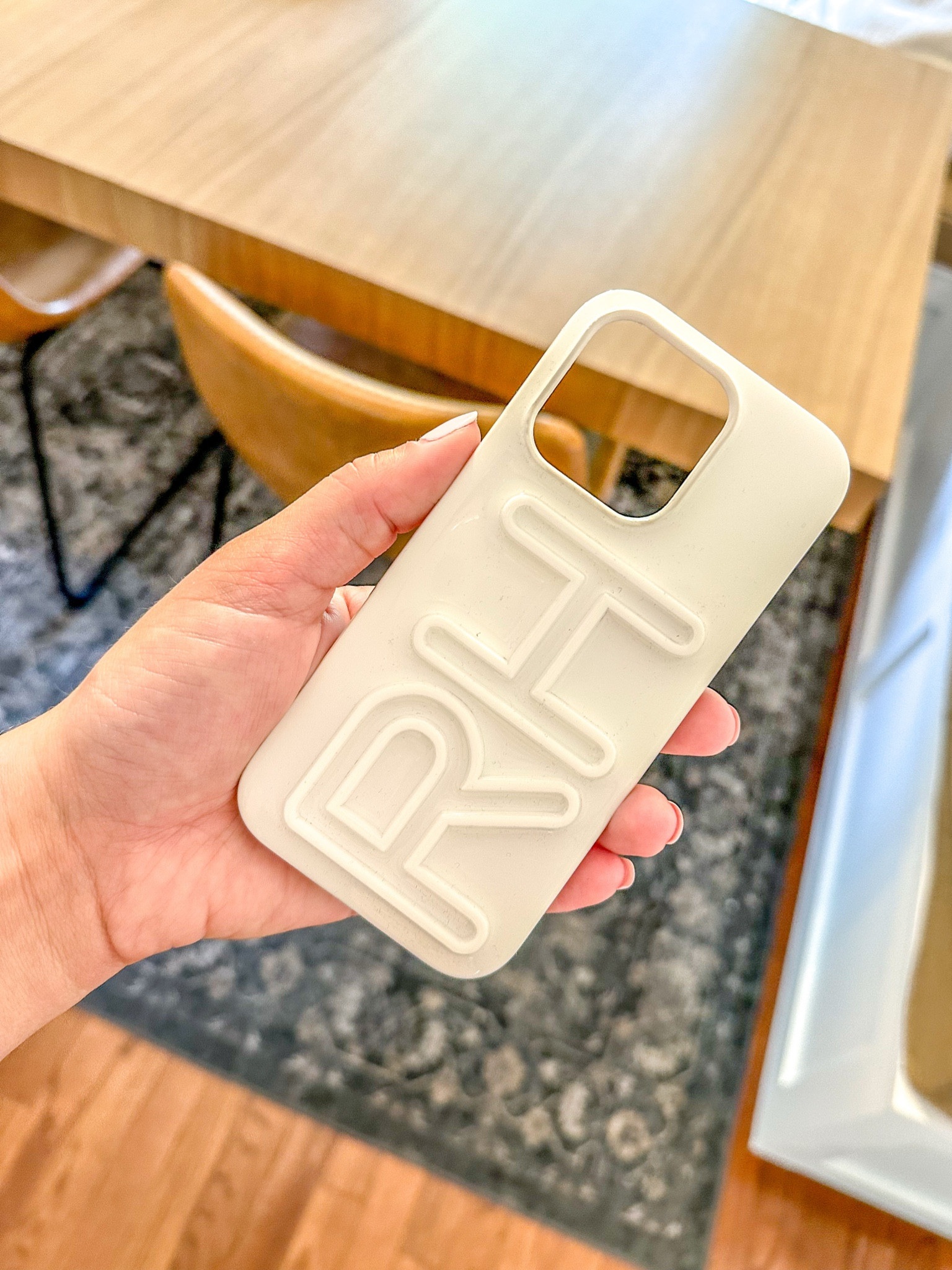 the cutest new phone case 🫶🏽