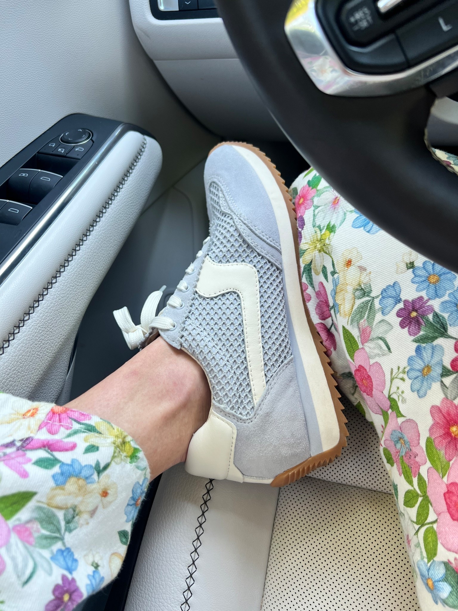 Newest obsession 

#LTKActive #LTKStyleTip #LTKShoeCrush