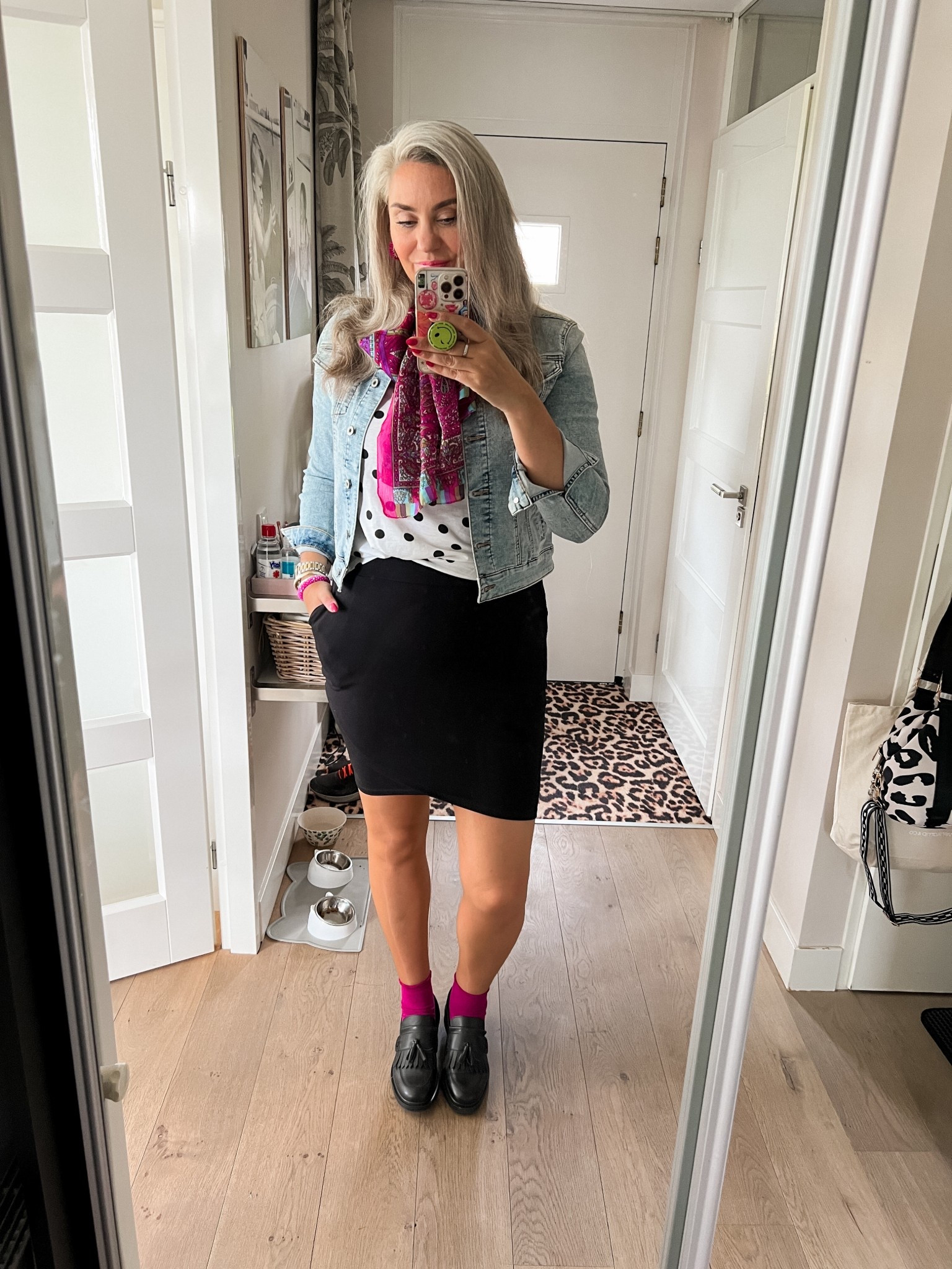 Ootd - Friday. Actually I was shooting a lot of content today so there wasn’t one real ootd but it could have been this one. Polkadot shirt (old) under a slim jean jacket (Norah) paired with a silk scarf (thrifted) and faux wrap skirt (not available yet, Snag), socks (also Snag) and black leather loafers (Hey Marly).



#LTKeurope #LTKnederlands #LTKspring