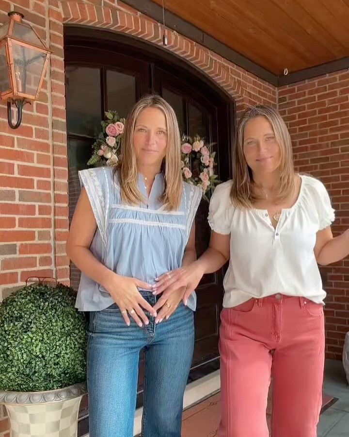 Discover slimming jeans paired with feminine tops perfect for warmer weather! These stylish combinations enhance your silhouette while keeping you cool and comfortable, making them ideal for sunny days and casual outings. s

#LTKOver40 #LTKMidsize