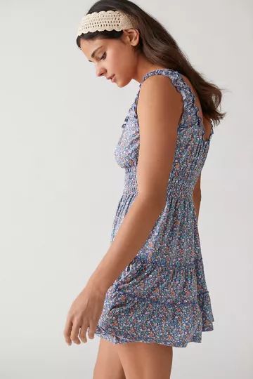UO Lizzy Smocked Floral Mini Dress | Urban Outfitters (US and RoW)