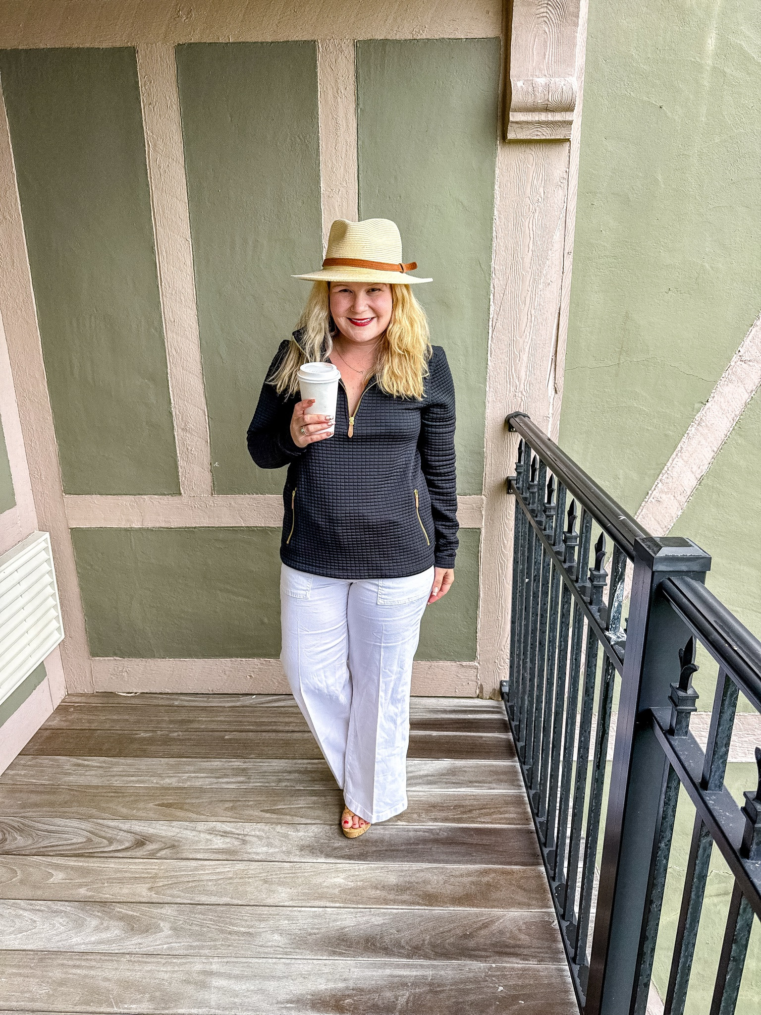 Thursday ootd. Still holding onto summer.

#LTKootd #LTKPetite #LTKWorkwear