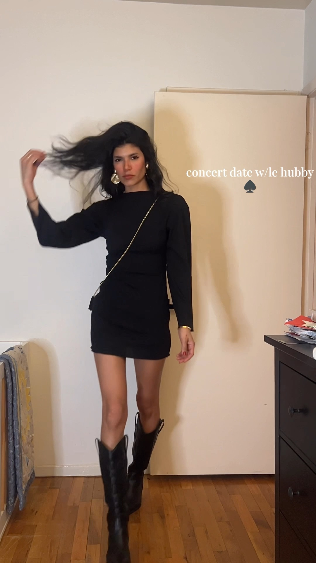 date night with le husband ❤️

#lbd
#dateoutfit
#fitcheck
#westernboots