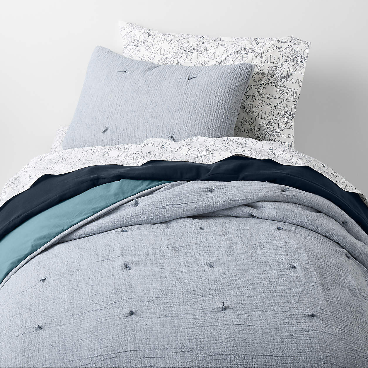 Aire Crinkle Blue Hand-Quilted Organic Cotton Kids Full/Queen Quilt + Reviews | Crate & Kids | Crate & Barrel