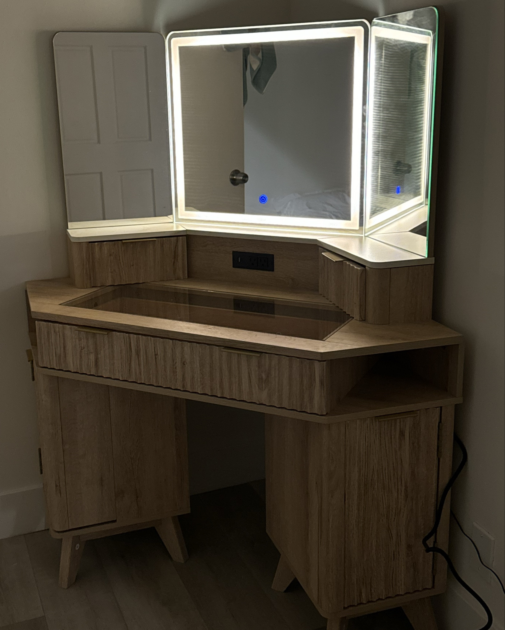 The cutest desk. I love love love it  