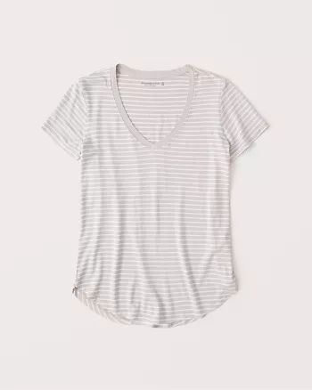 Abercrombie & Fitch Womens Drapey V-Neck Tee in Cream Stripe - Size XL | Abercrombie & Fitch US & UK