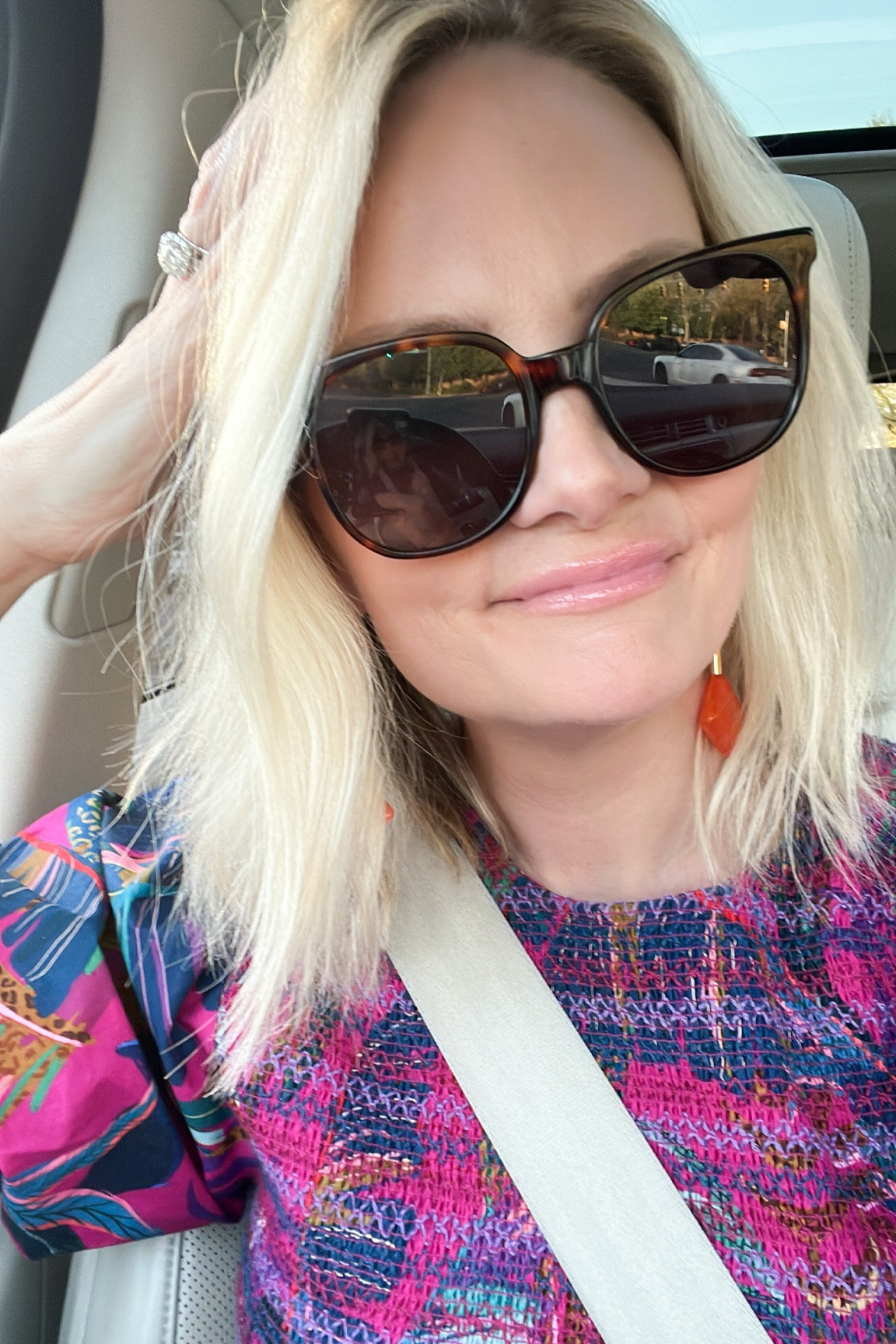 Short hair don’t care… and my favorite lip combo. 


#LTKunder100 #LTKbeauty #LTKunder50