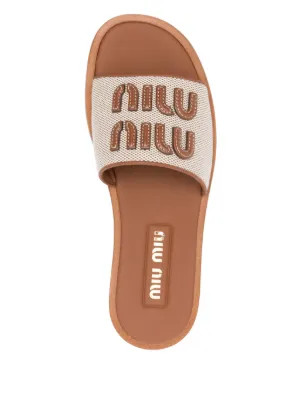 logo-appliqué sandals | Farfetch Global