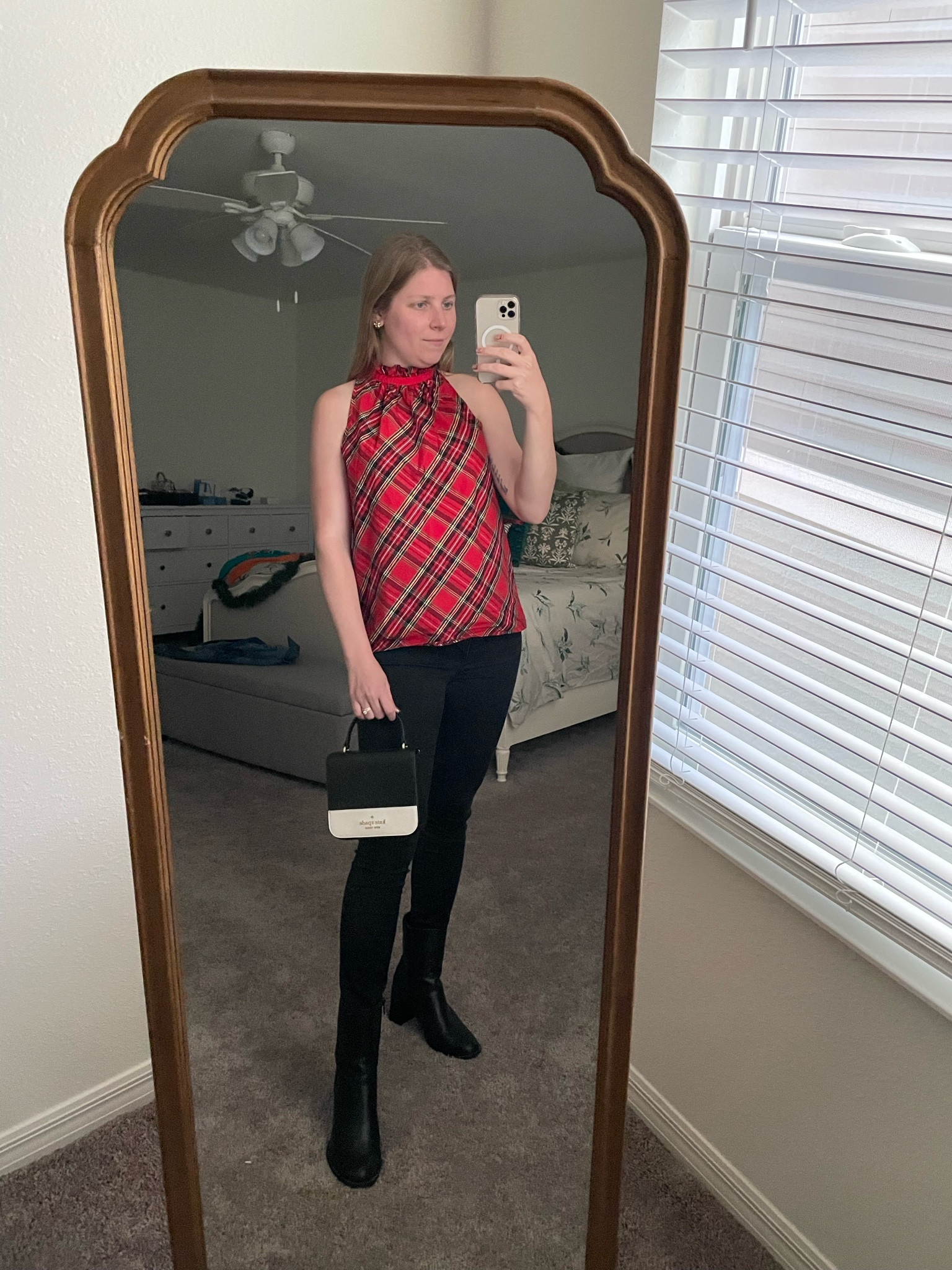 Casual Christmas holiday look. Tartan top with black jeans and booties  

#LTKHoliday