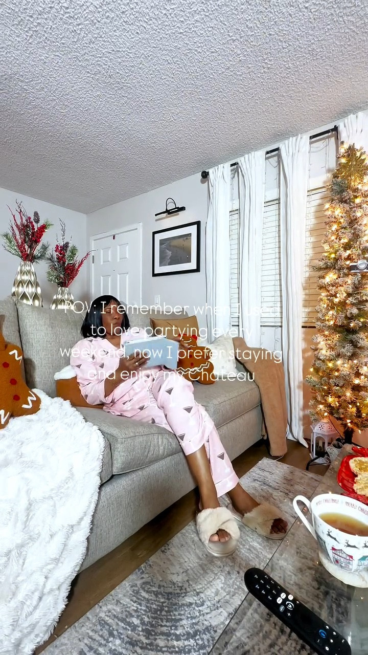 A cup of Ginger tea and rice cake top with Peanut butter is the ideal snack on a chilly fall night! 

I love it here! I don’t mind it at all! 🫖

Shop my REELS from the links below 

#50plus #realmom 

#LTKHoliday #LTKCyberWeek #LTKWatchNow