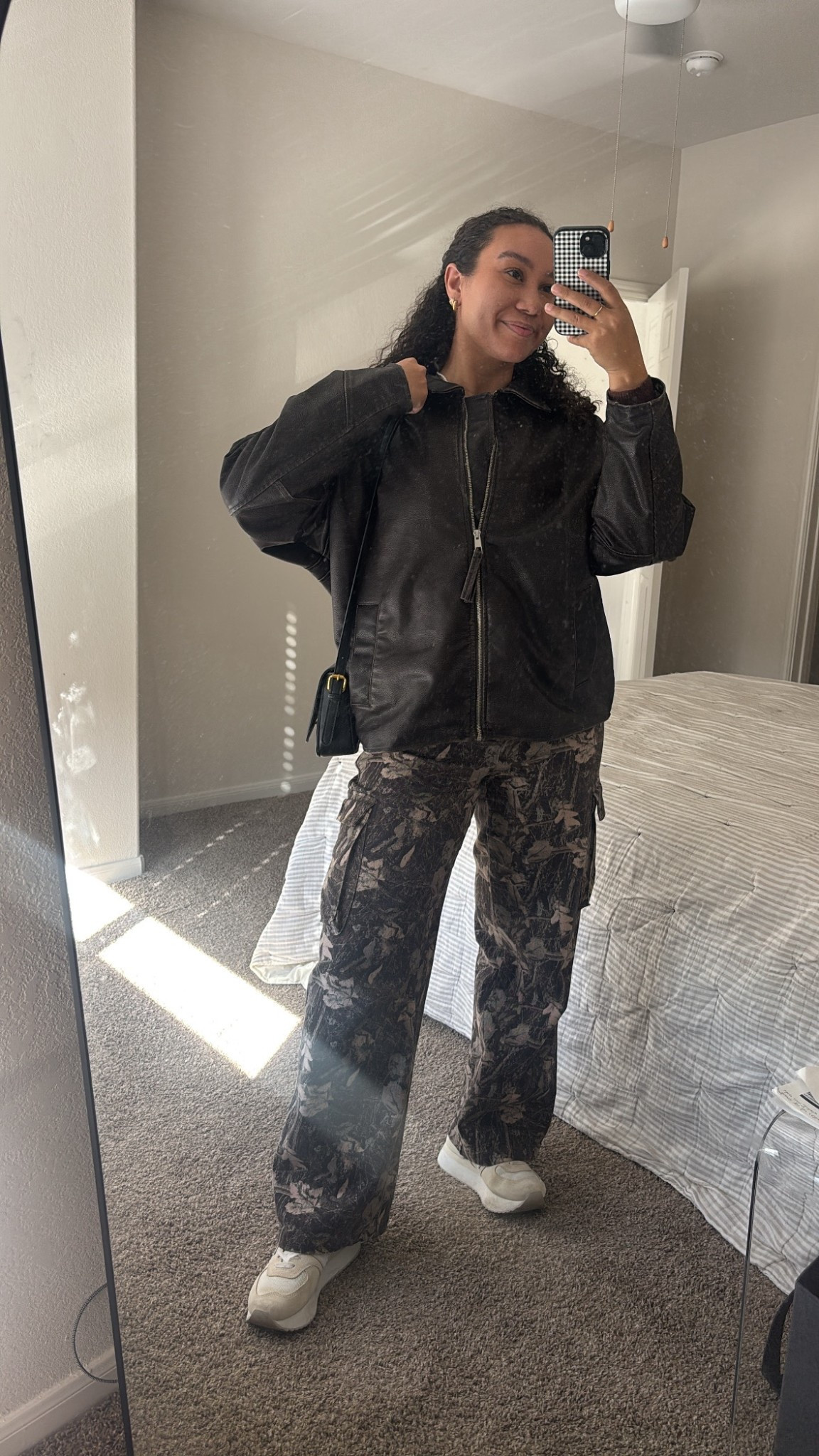 Casual streetwear outfit with faux leather brown jacket 

#LTKootd #LTKMidsize #LTKFindsUnder50