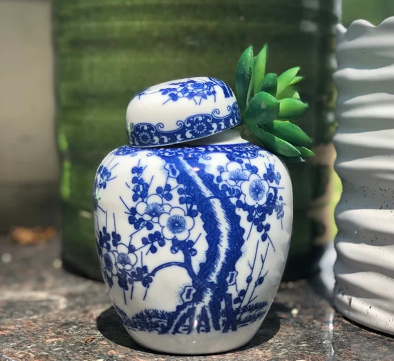 Vintage White/Blue Flowered Ginger Jar - Small | Etsy (US)