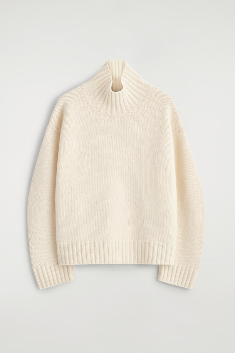Chunky Cashmere Funnel-Neck Jumper | COS UK