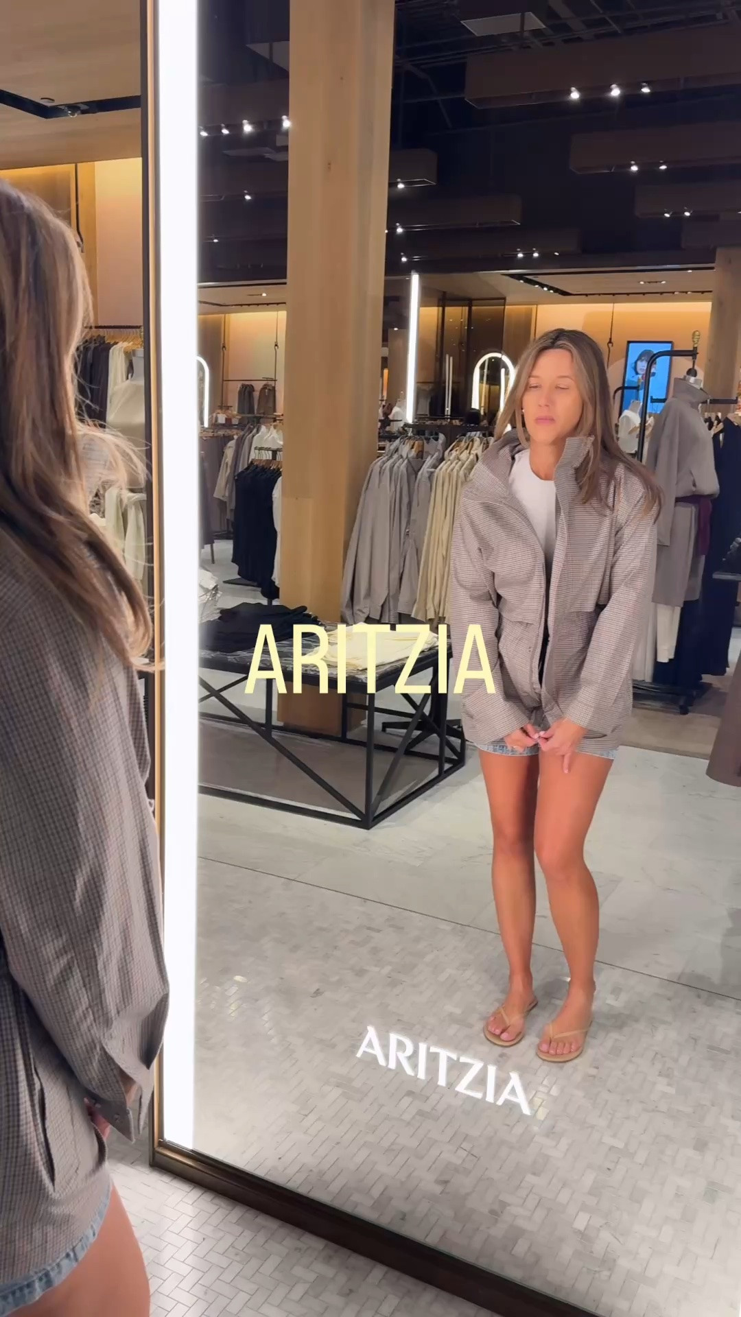 @Aritzia funnel neck plaid jacket size small

#LTKSeasonal