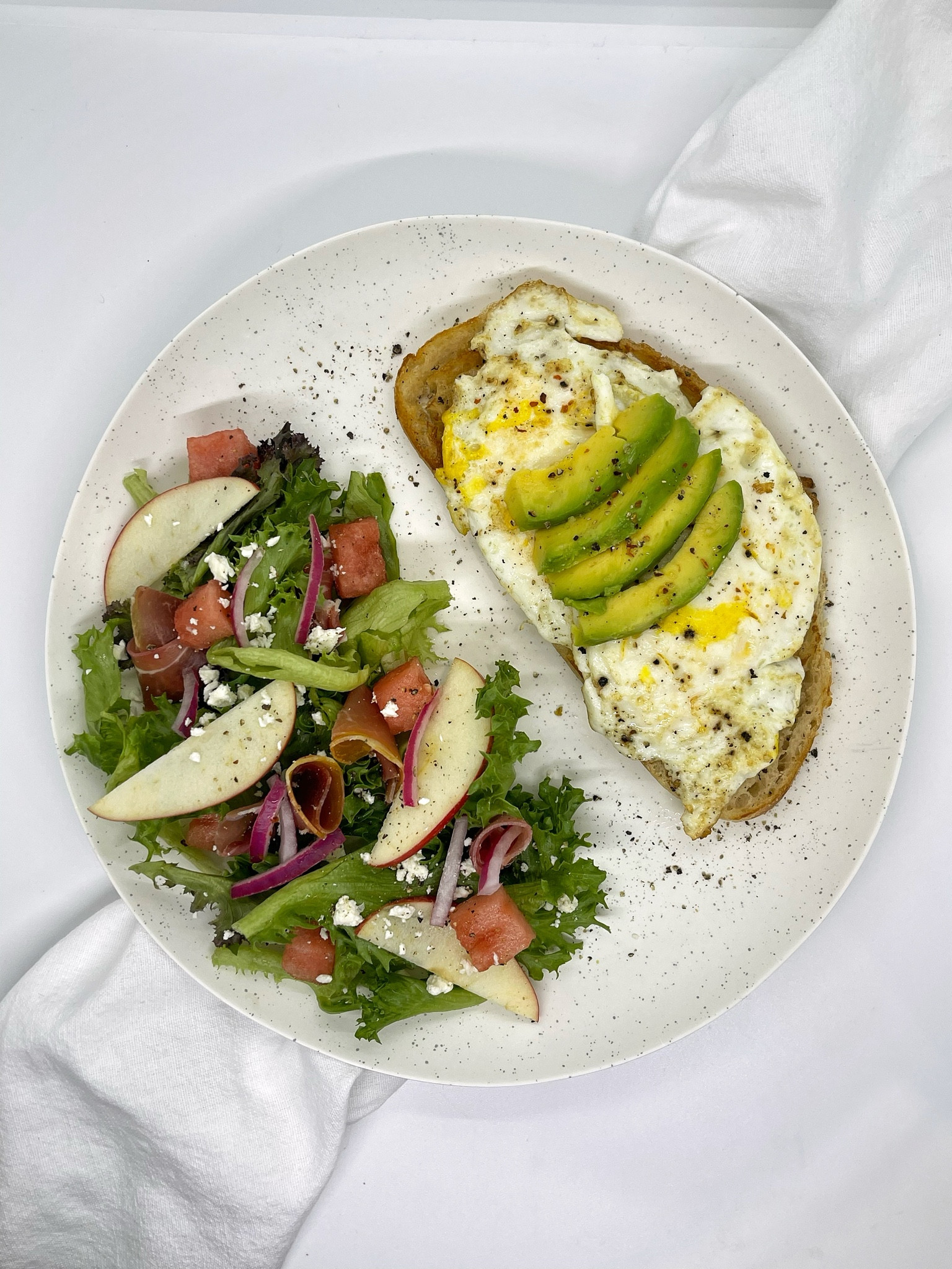 Save this for when you want breakfast and a salad all at once! Feels like something you’d get at a little cafe. ☺️ 

TO MAKE: Add two eggs over hard (or eggs cooked to your liking) on top of toasted sour dough and top with sliced avocado. Make a salad with mixed greens, prosciutto, diced watermelon, sliced red apples, pickled purple onions, feta and a drizzle of evoo & red wine vinegar. And of course, top everything with cracked black pepper. 

#LTKFitness #LTKFindsUnder50 #LTKFindsUnder100