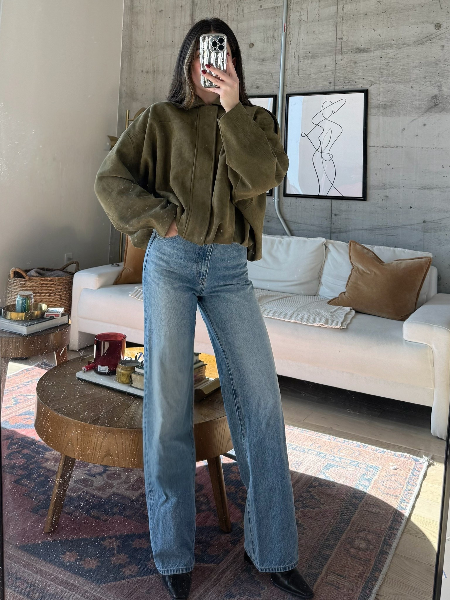 A green suede jacket your winter/fall outfits have been missing—easy, elevated, and timeless. Shop it here! 

Green jacket
Suede bomber
Cool jacket

#LTKootd #LTKgrwm