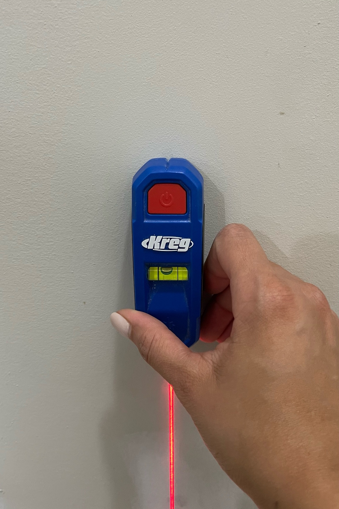 This kreg stud finder with laser makes it so much easier to find studs on your wall