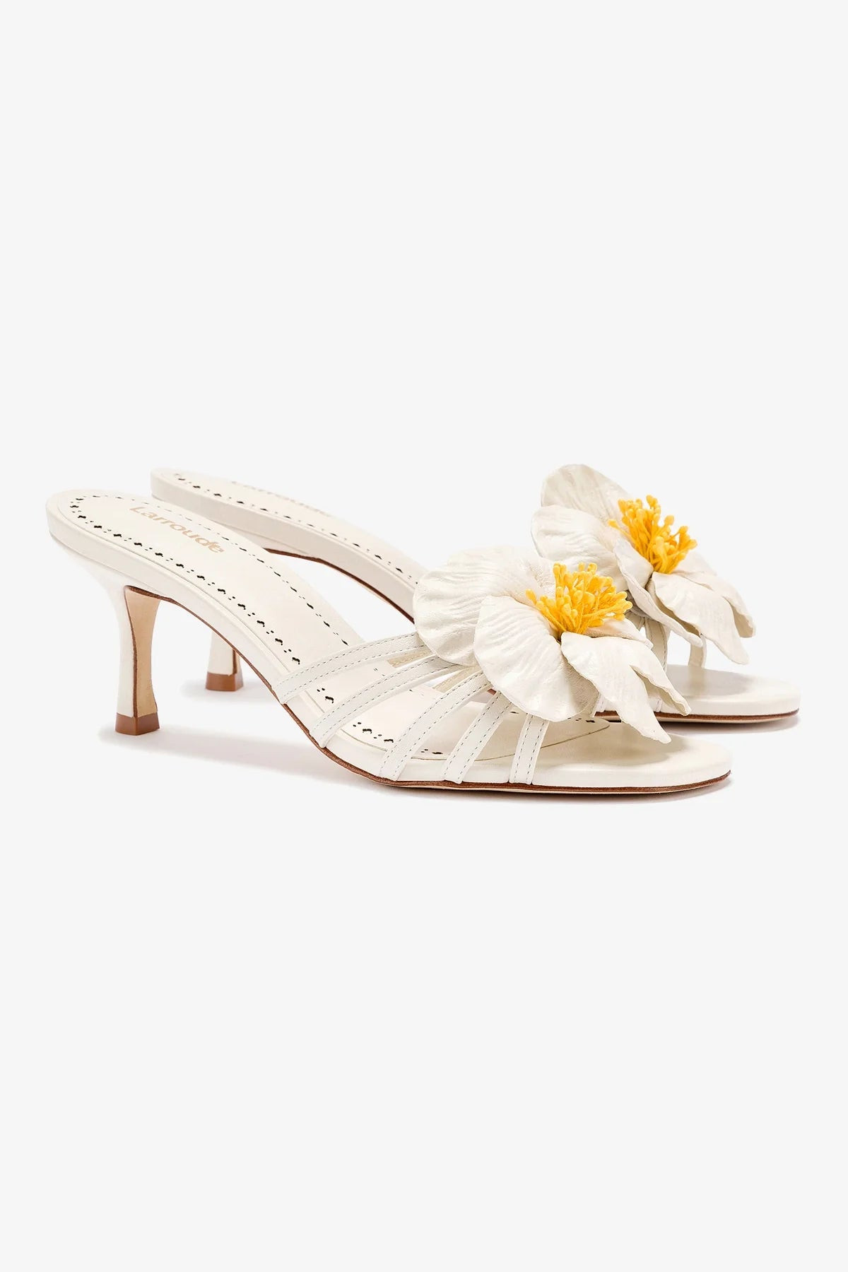 Magnolia Mule In Ivory Leather | Larroude