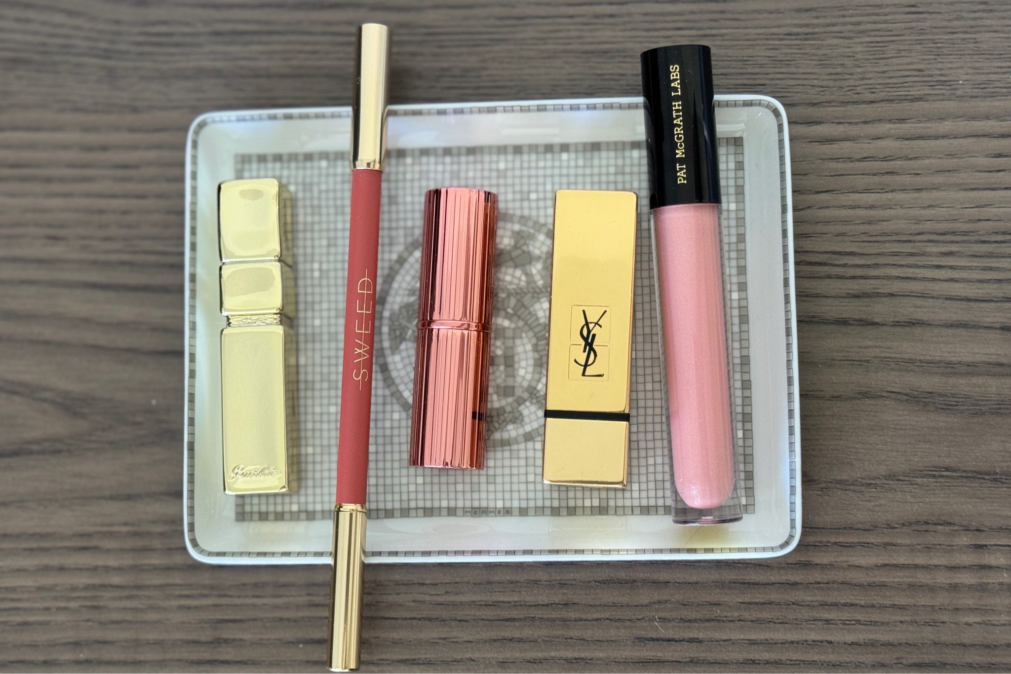 My favorite lip combo at the moment! 💄
Ysl lipstick, sweed lip liner, lip combo, Charlotte tilbury, lip primer, lipgloss 
#LTKbeauty

#LTKBeauty #LTKStyleTip #LTKSeasonal