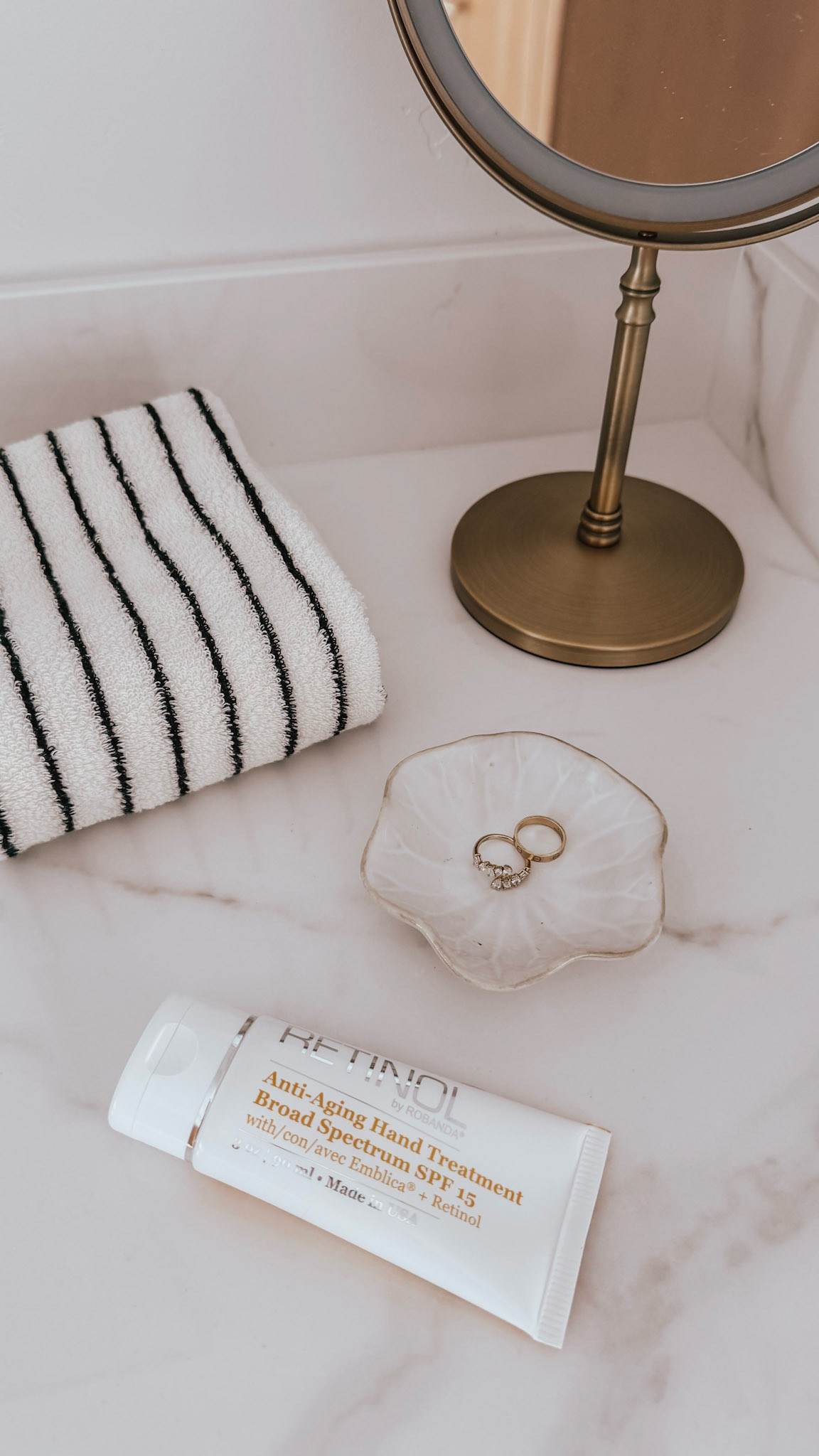 Dry hands skincare treatment 🧴the wax machine is a game changer!

#LTKBeauty