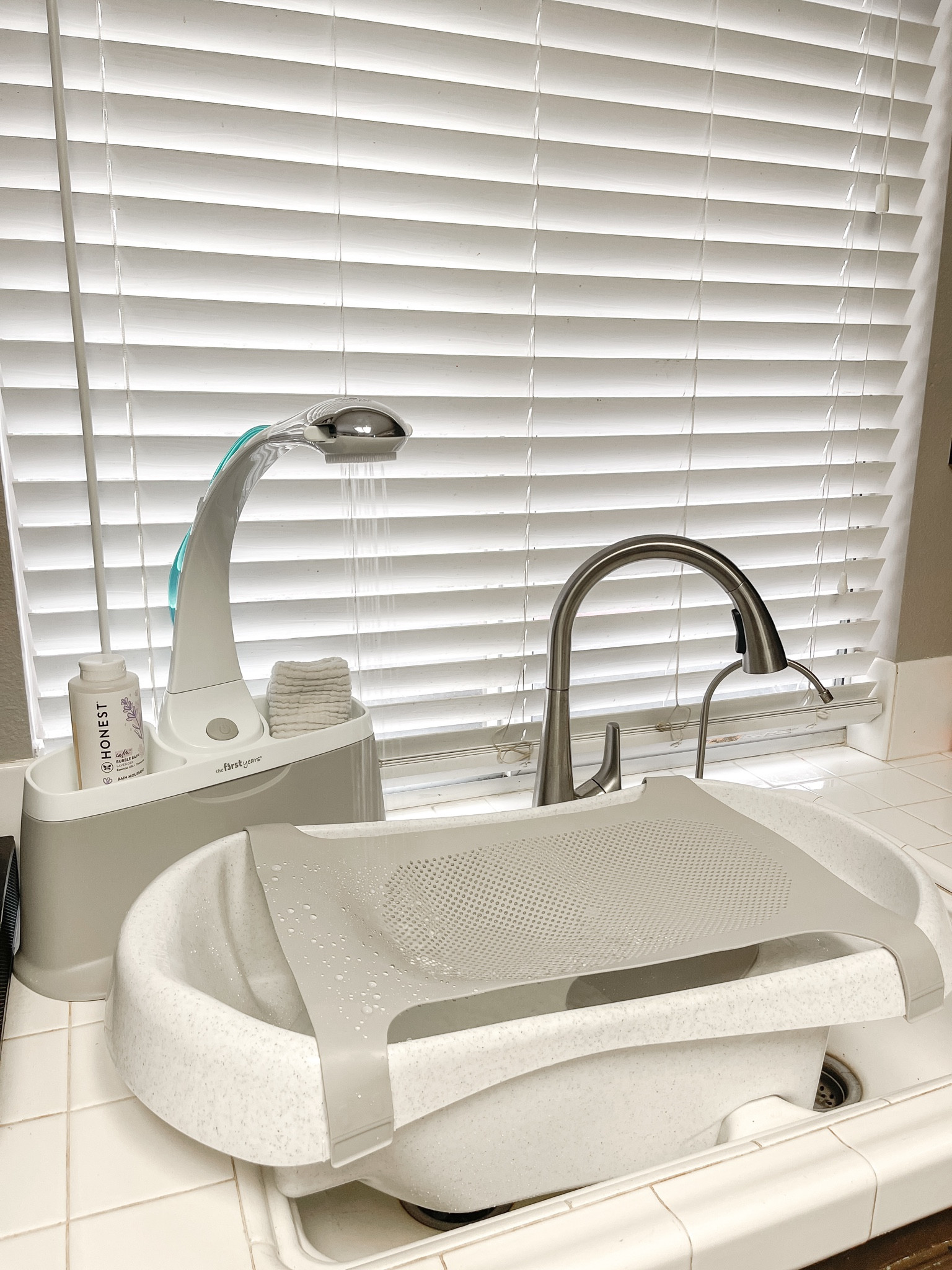 The First Years Baby Spa Shower Tub

Baby registry, expecting mom, baby must have, baby shower gift, newborn



#LTKBump #LTKFamily #LTKBaby