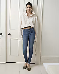 Blue Mid Rise Molly Bum Sculpt Skinny Jeans | River Island UK & IE