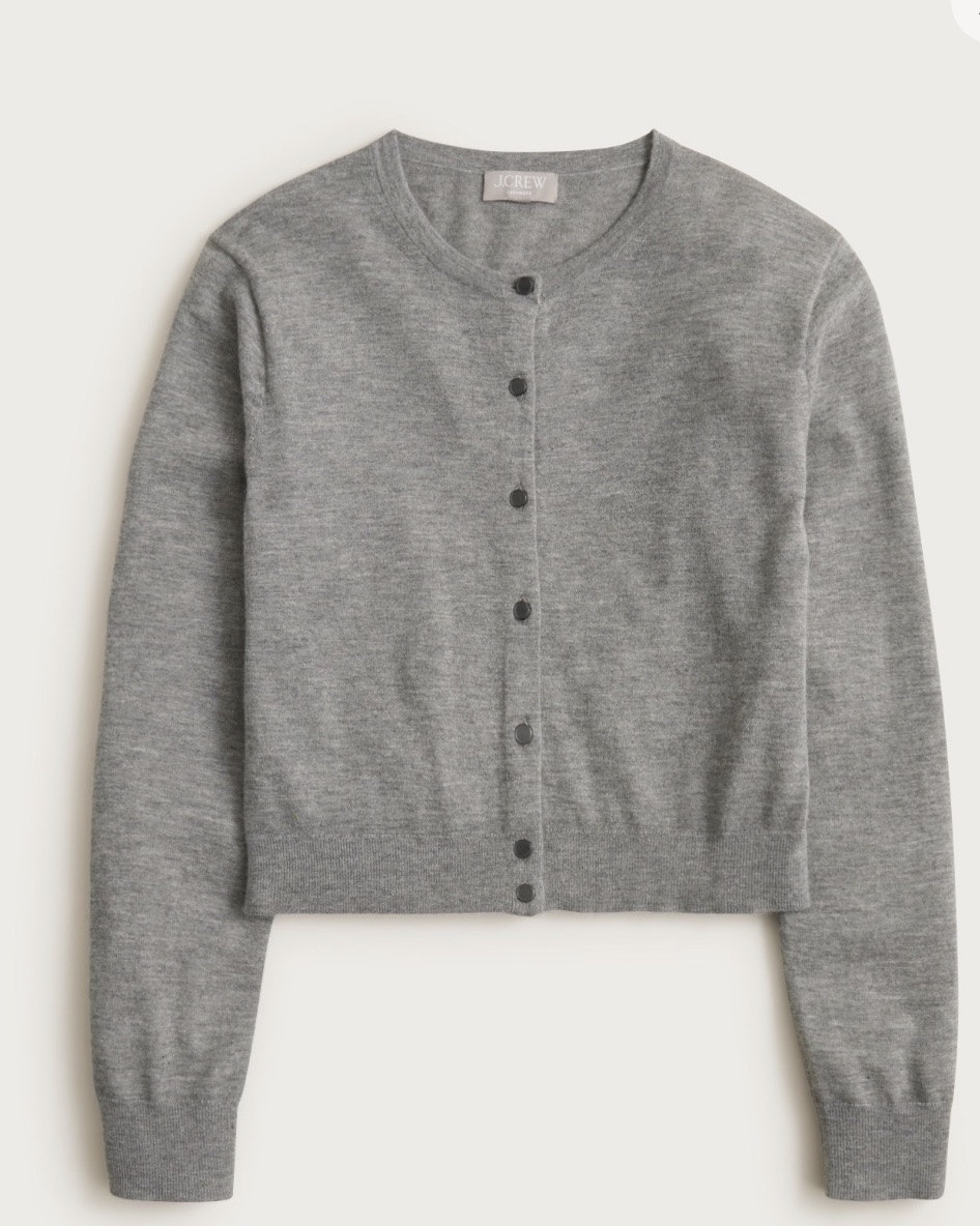 My favorite featherweight cashmere on sale.

#LTKSaleAlert