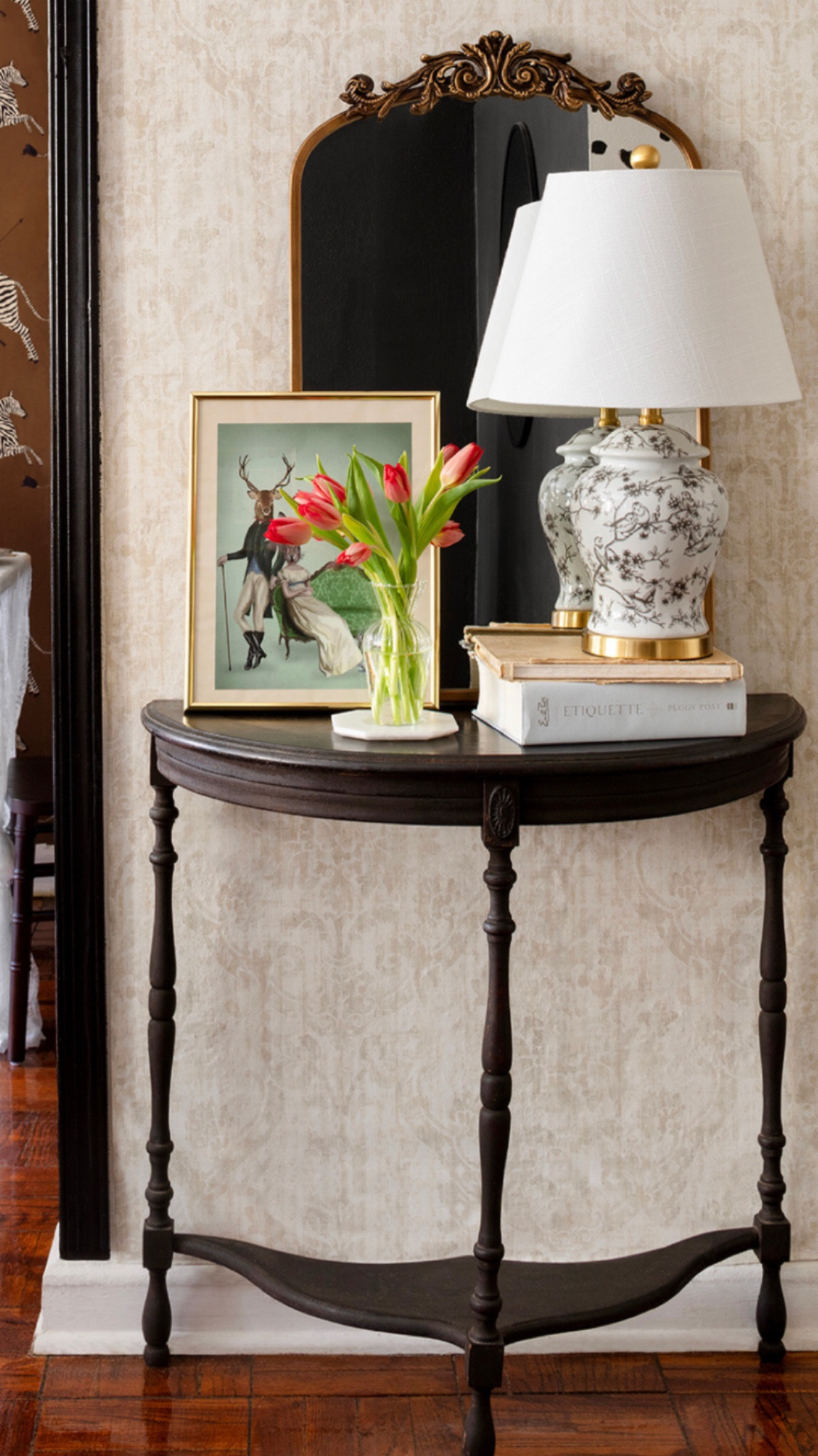 Studio Apartment Entryway Sources 

#LTKhome