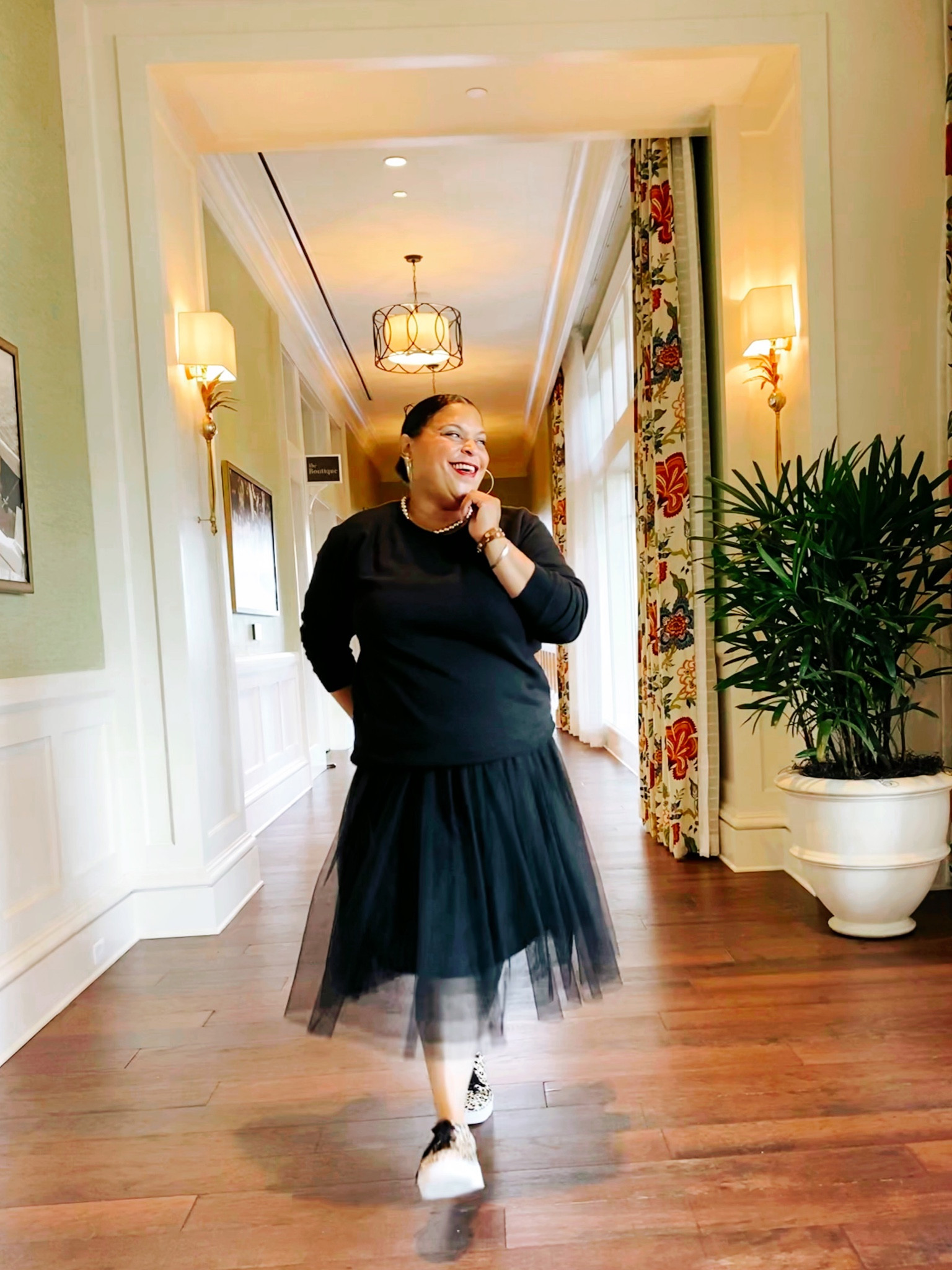 Tutu and sneakers for an elevated but comfy look
Nordstrom Shoes Leopard Sneakers Coach Sneakers Amazon Sweatshirt Tutu Gold Beaded Necklace Gold Hoops

#LTKstyletip #LTKsalealert #LTKHoliday