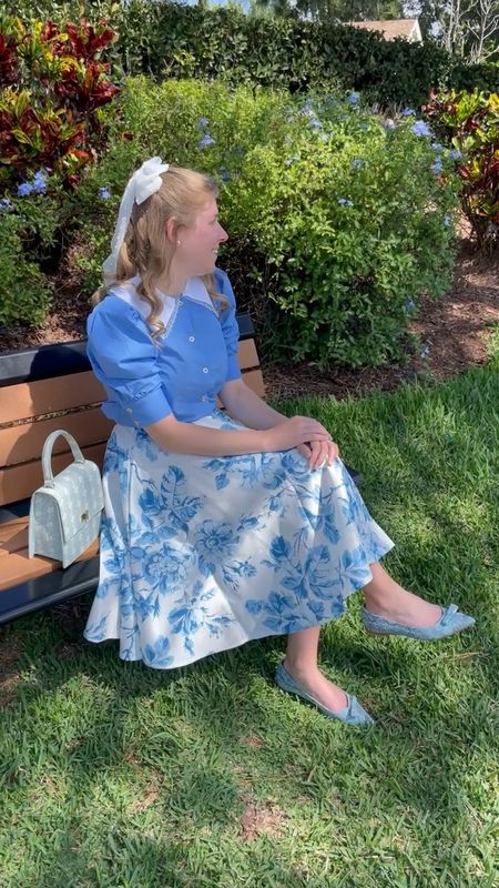 1950’s inspired skirt. Blue floral skirt and oversized Peter Pan collar blouse. Paired with Sarah Flint shoes & Neely and Chloe purse  

#LTKSeasonal #LTKstyletip