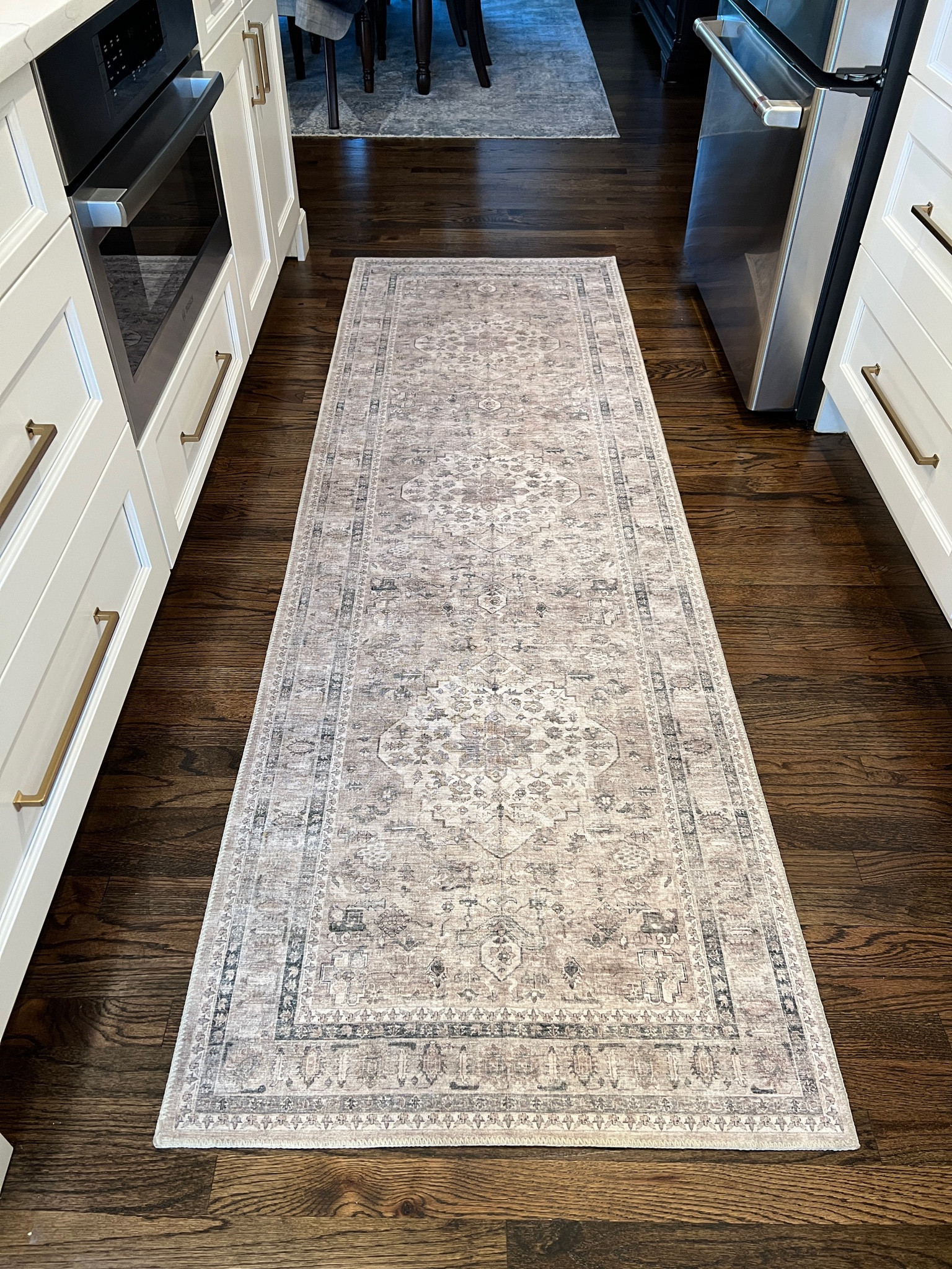 Washable runner

Washable rug, runner.

#LTKHome