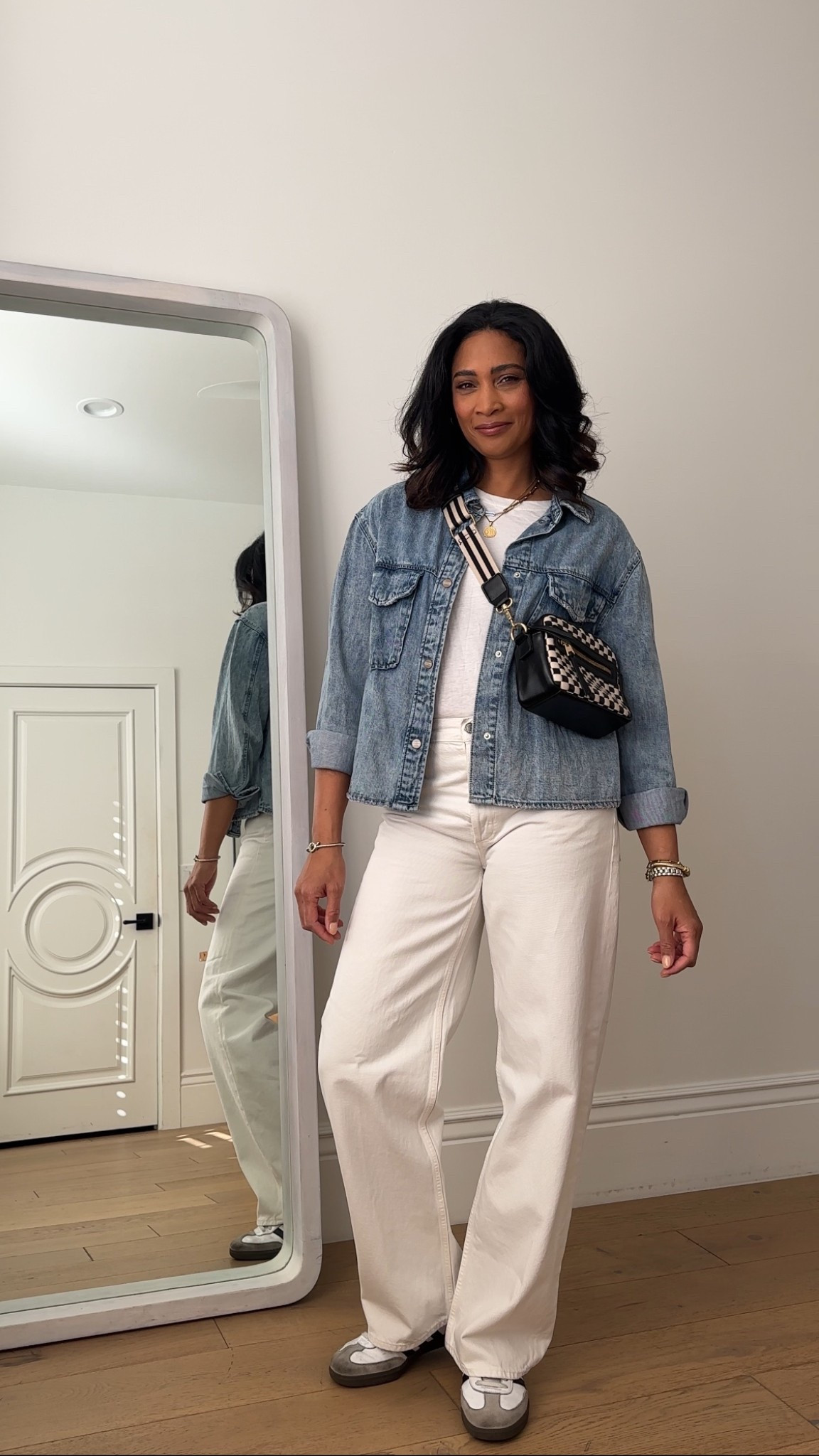 A cropped denim top with off white denim and sneaks for an easy casual early spring outfit. Bottoms and sneaks fit true to size.



#LTKootd #LTKOver40 #LTKTall