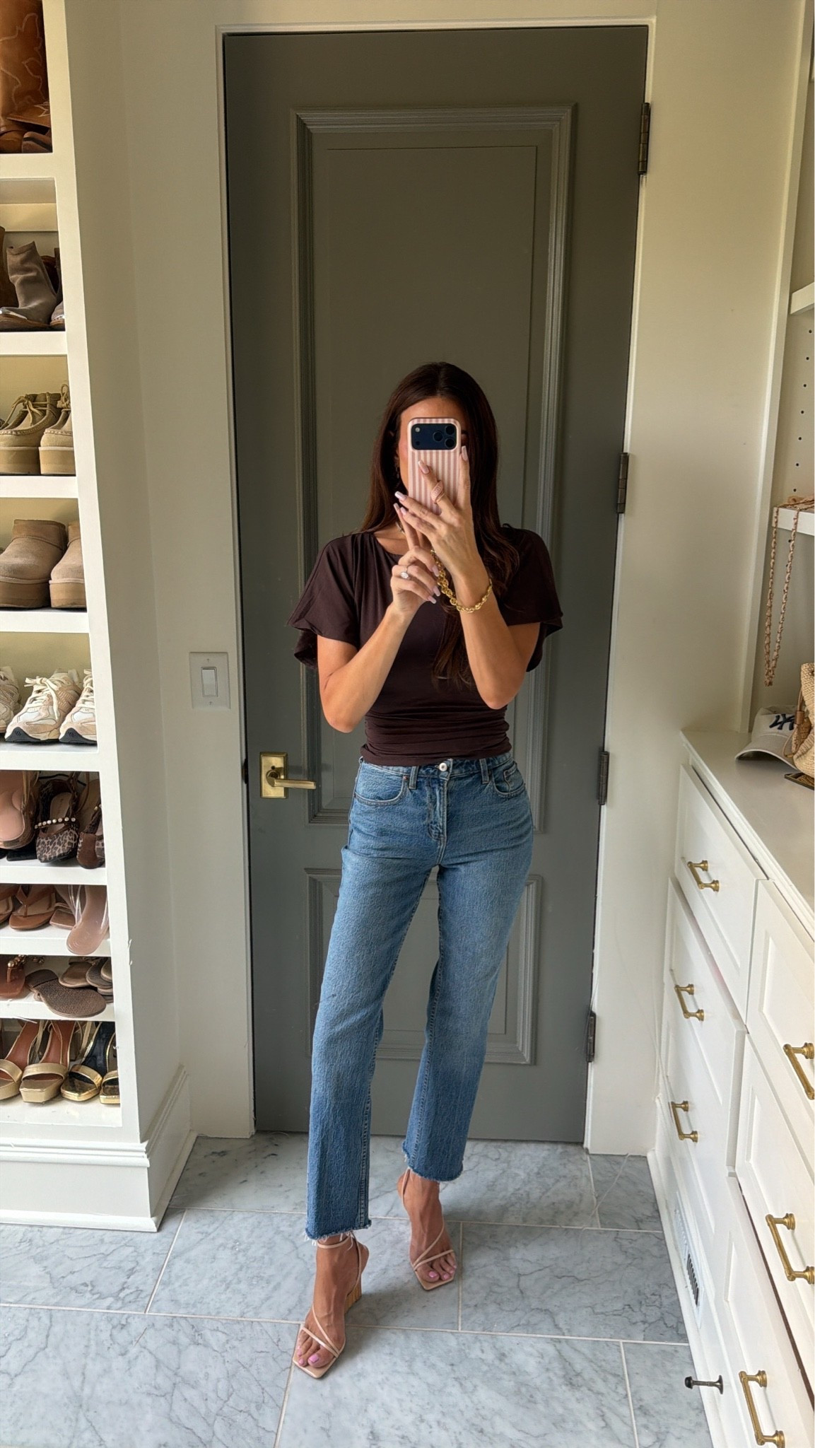 Use code DENIMAF for an additional stackable 15% off

Fall outfit, jeans, denim

#LTKSaleAlert #LTKootd #LTKgrwm