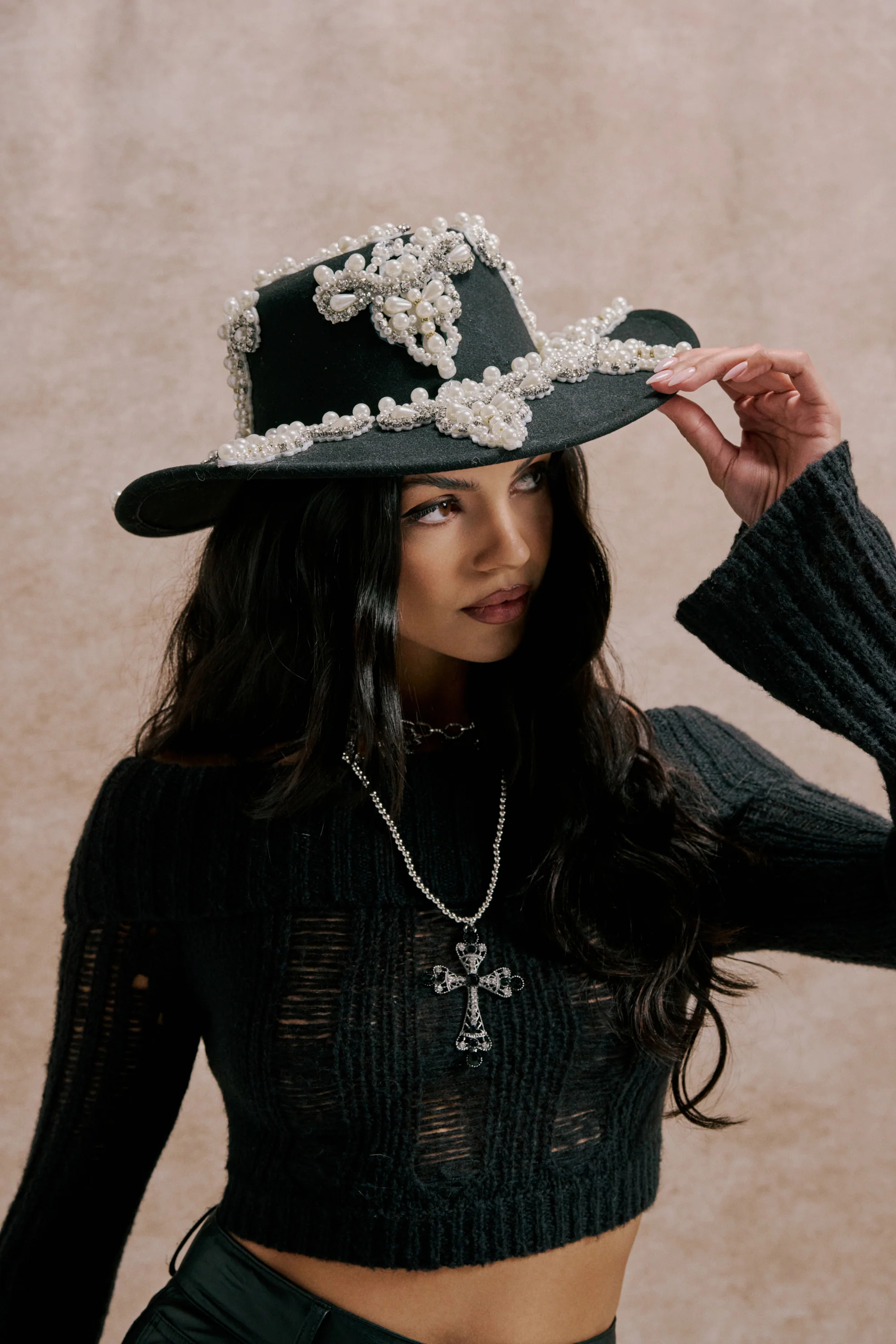 PEARL PLEASE EMBELLISHED BRIM HAT | AKIRA