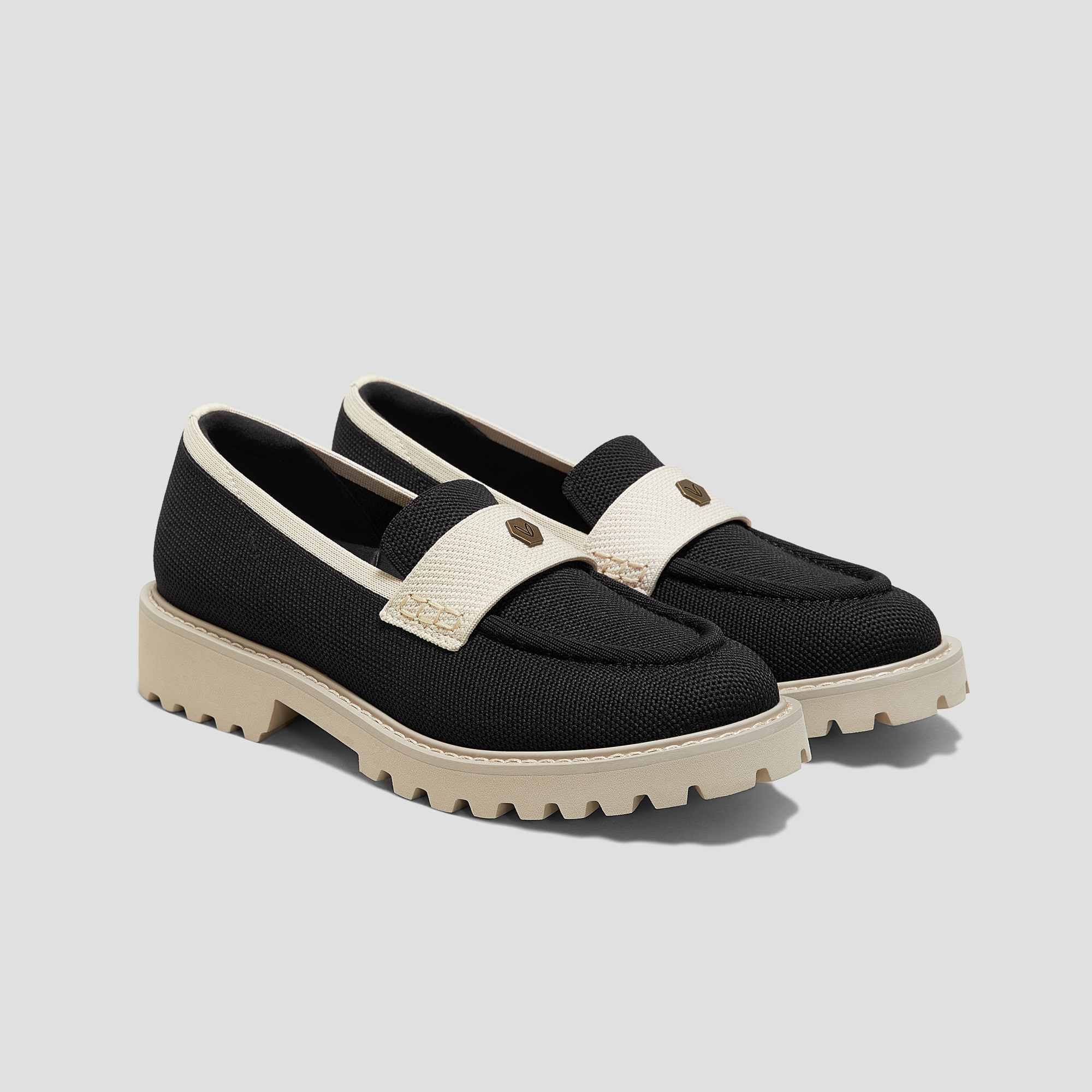 Round-Toe Platform Chunky Heel Loafers (Francesca) | VIVAIA