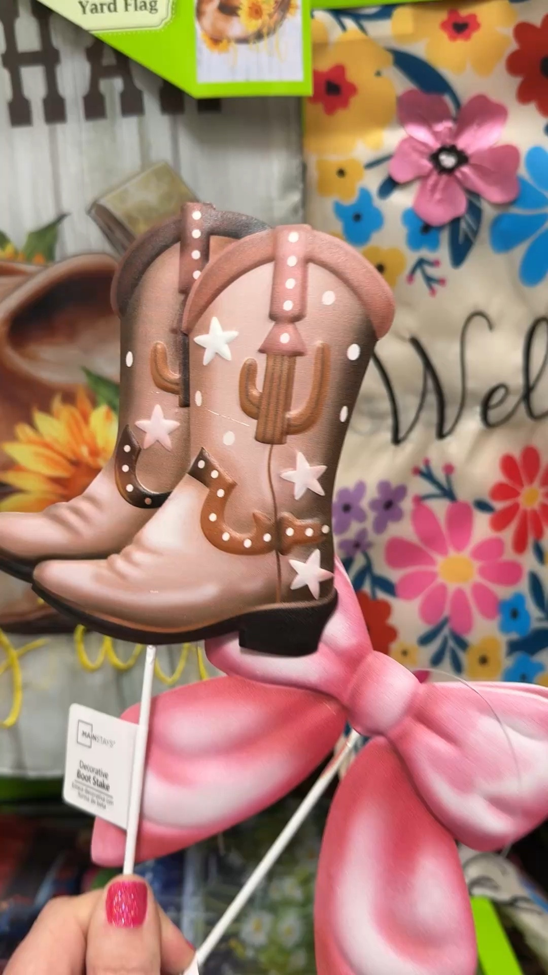 Walmart Outdoor Decorations! Garden flags and stakes! Walmart Home Finds!

#LTKHome #LTKSeasonal