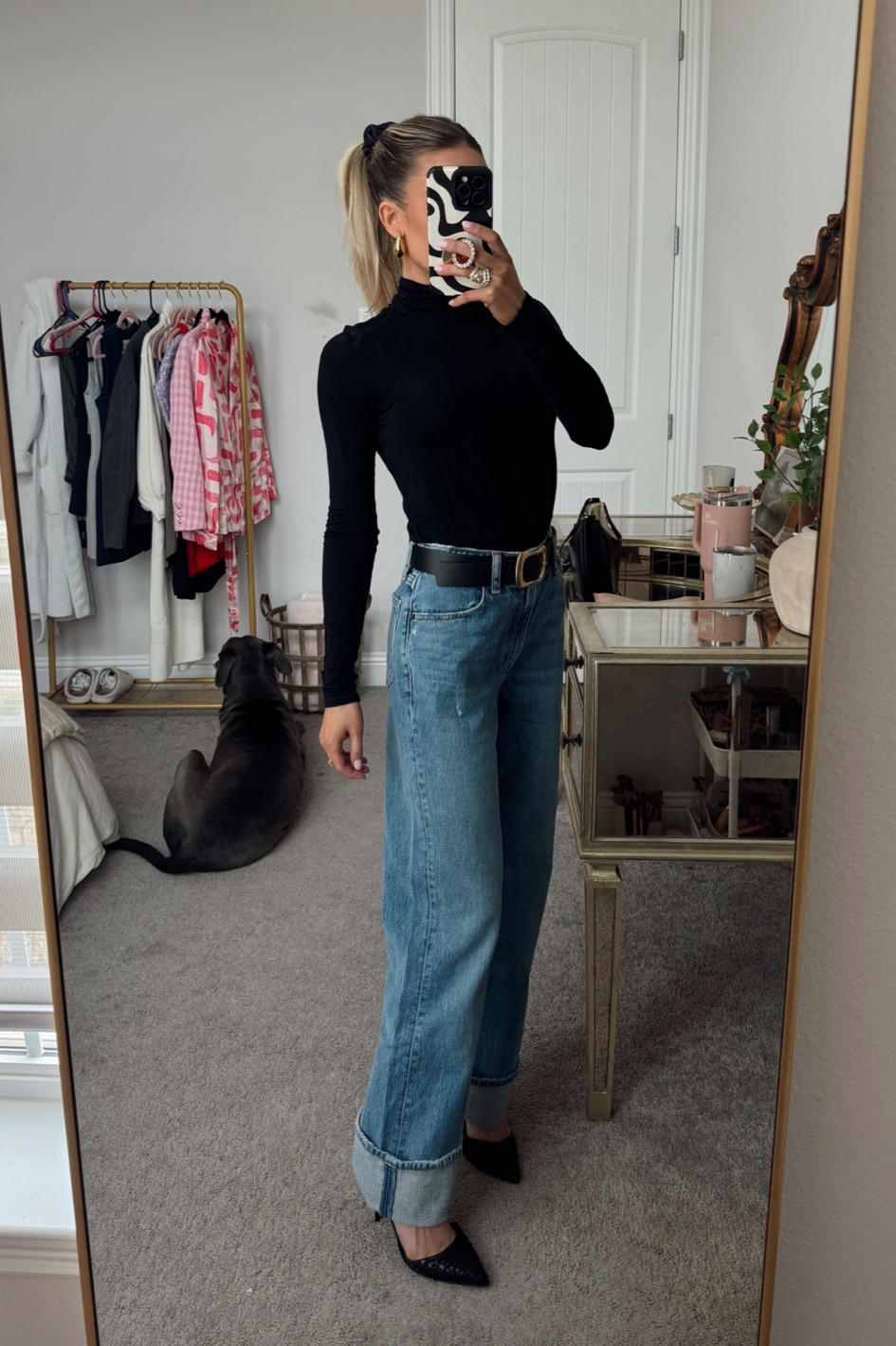 Jeans: 23 Long

Workwear. Oversized jeans. Baggy jeans. Abercrombie. Abercrombie jeans. Casual outfit. Denim. Jeans and belt

#LTKSeasonal #LTKworkwear #LTKfindsunder100