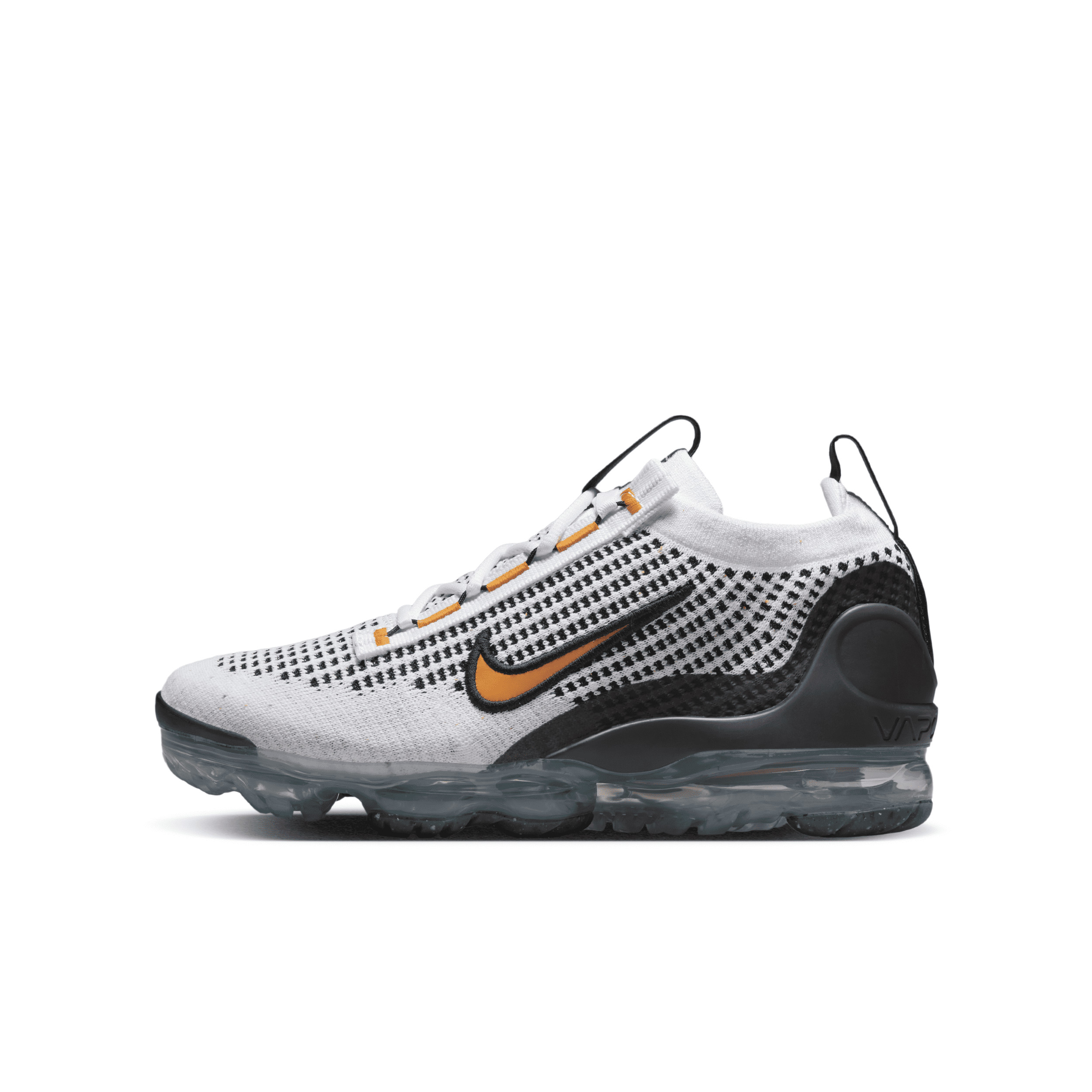 Nike Air VaporMax 2021 FK Big Kids' Shoes in White, Size: 6Y | DB1550-104 | Nike (US)
