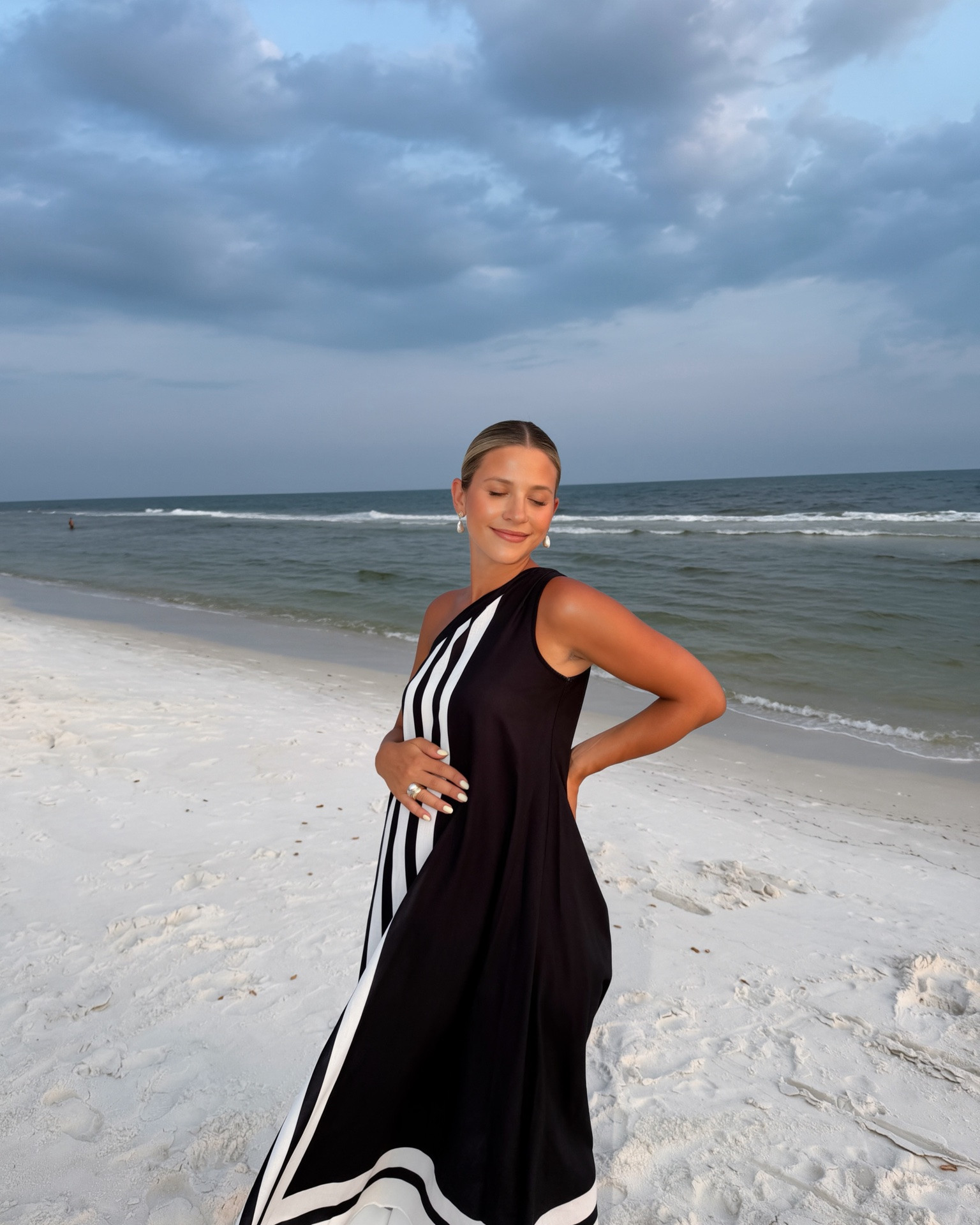 One of my favorite vacation dresses from Commense 🫶🏼
