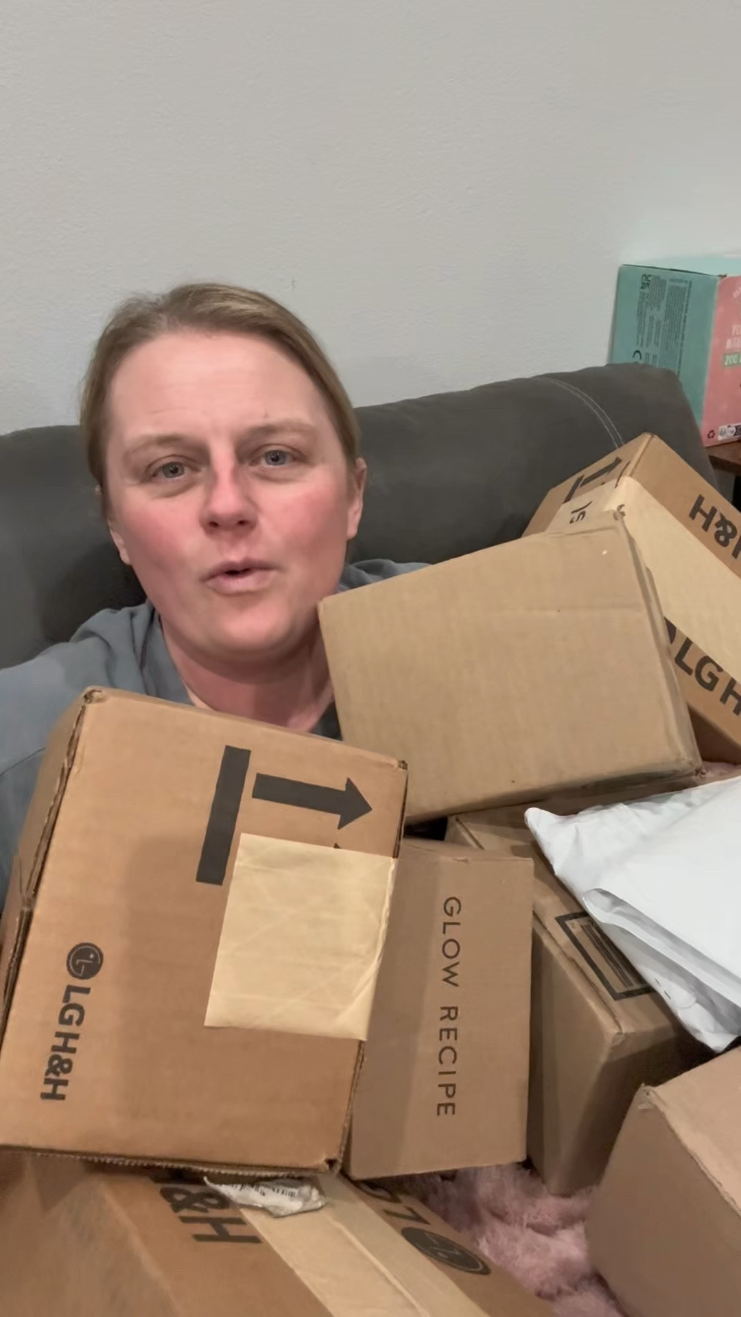 Open packages in the recliner with me! 

#LTKmomlife #LTKdayinmylife #LTKMidsize